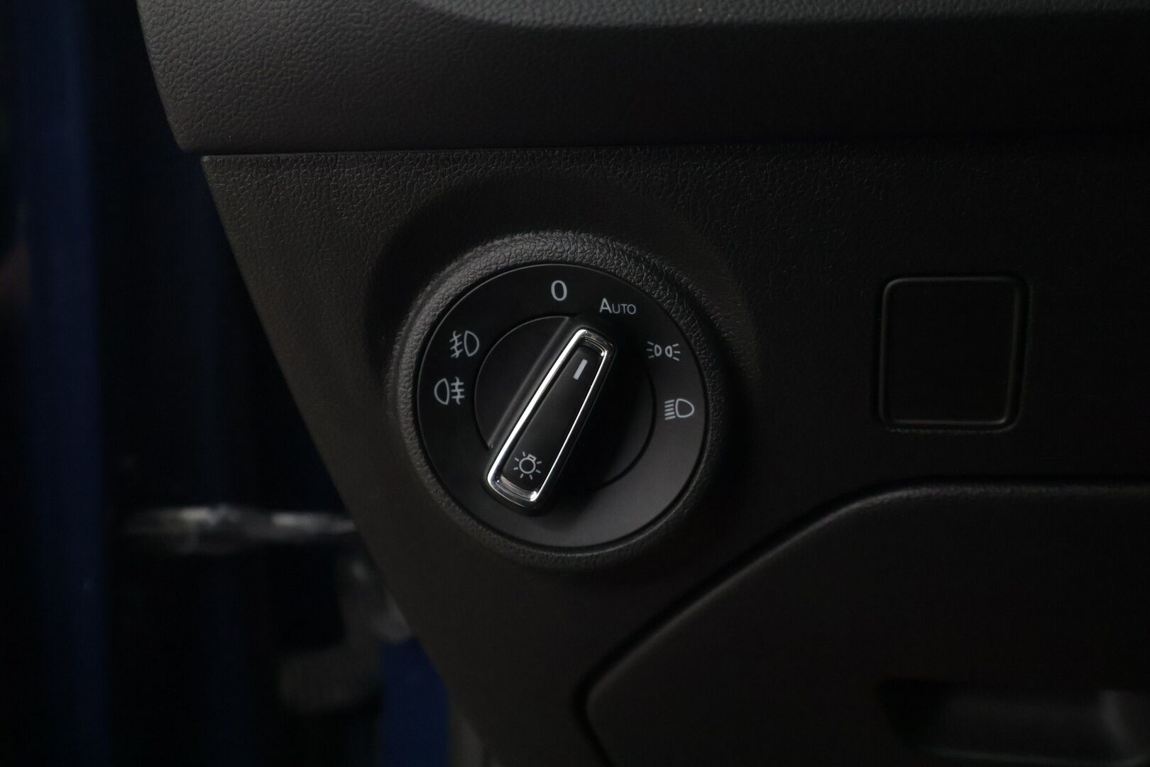 Seat LEON ST 2019 1,5 TSI 150 EVO FR * Vetokoukku / Beats Audio / Digimittaristo / Kessy / Tutkat * - Hihna vaihdettu 4/2026 / 2x renkaat / Navi - HULLUT AVAJAISHULINAT KORKOTARJOUS 3,29 %