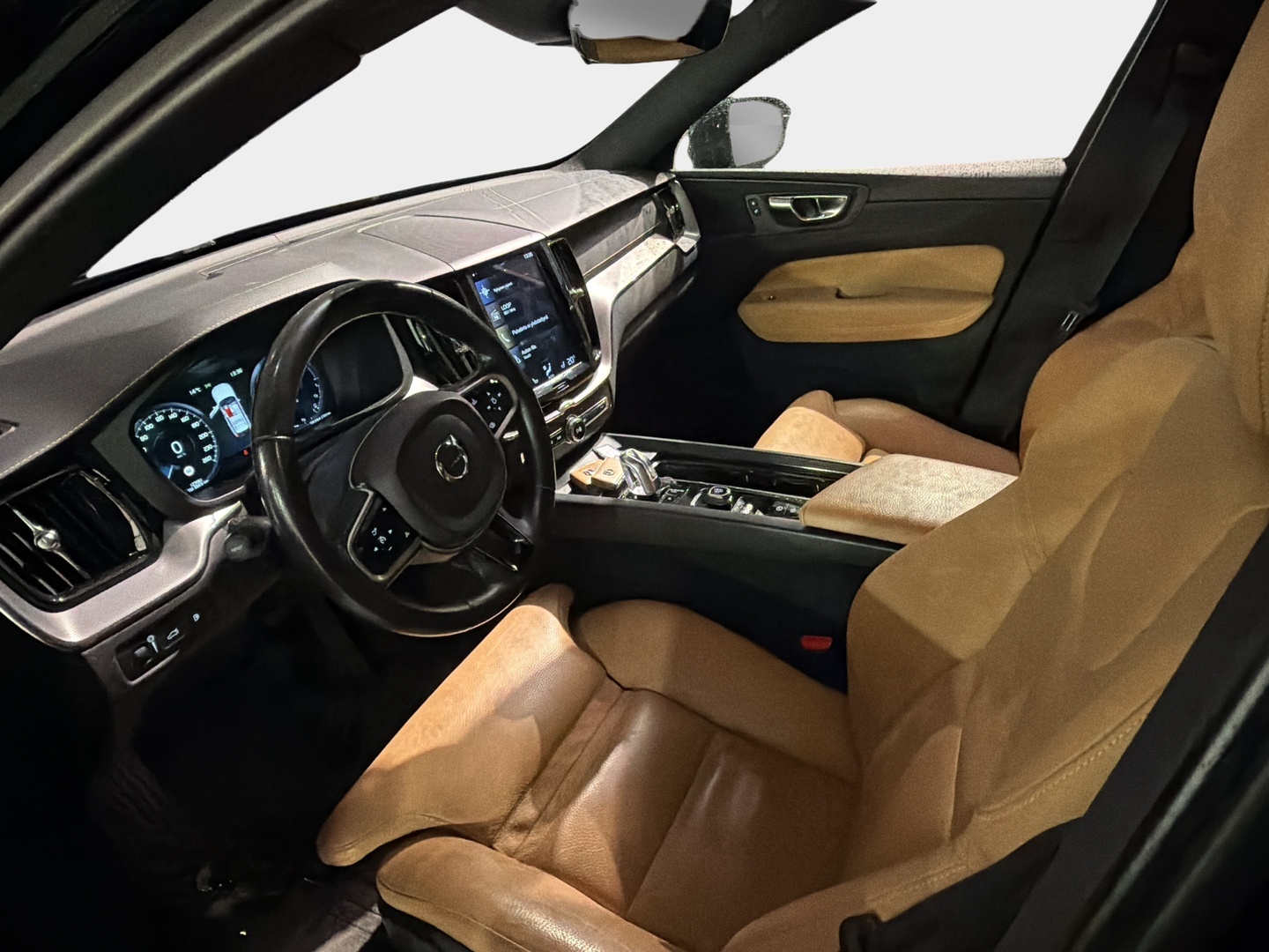 Volvo XC60 T8 AWD Inscription aut 2019, photo 4/5
