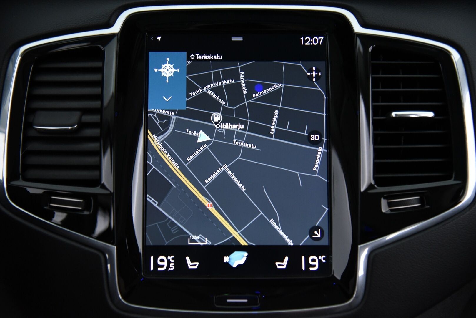 Volvo XC90 2020 T8 TwE AWD Inscription aut Adapt.Vak / HUD / 360° / H&K / Muistinahat / Webasto / Full-LED - 3,99 % KORKOTARJOUS TÄHÄN AUTOON - Panorama / Vetokoukku / BLIS / Four-C / Apple&Android / Keyless