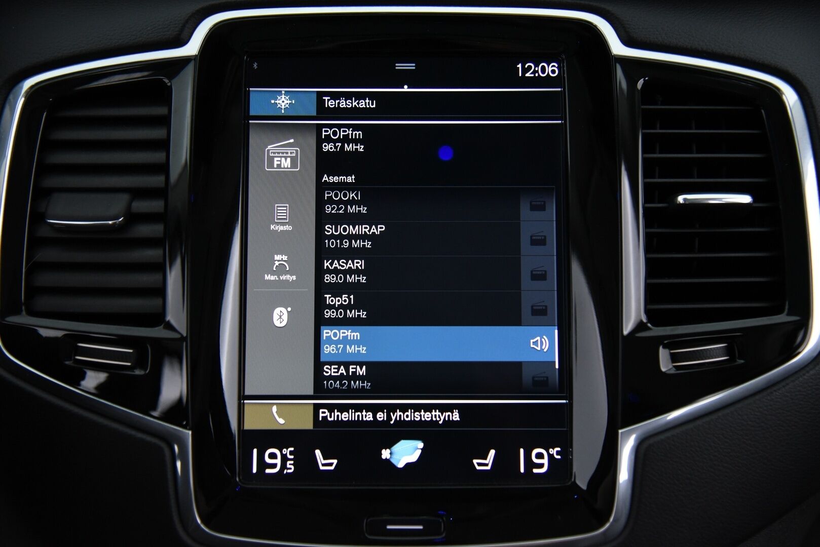 Volvo XC90 2020 T8 TwE AWD Inscription aut Adapt.Vak / HUD / 360° / H&K / Muistinahat / Webasto / Full-LED - 3,99 % KORKOTARJOUS TÄHÄN AUTOON - Panorama / Vetokoukku / BLIS / Four-C / Apple&Android / Keyless