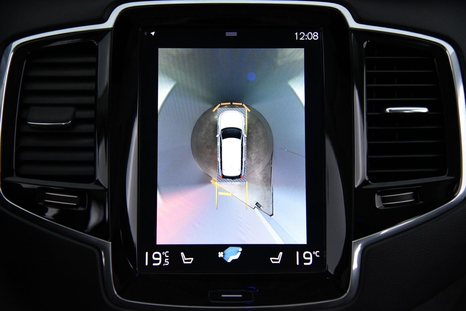 Volvo XC90 2020 T8 TwE AWD Inscription aut Adapt.Vak / HUD / 360° / H&K / Muistinahat / Webasto / Full-LED - 3,99 % KORKOTARJOUS TÄHÄN AUTOON - Panorama / Vetokoukku / BLIS / Four-C / Apple&Android / Keyless