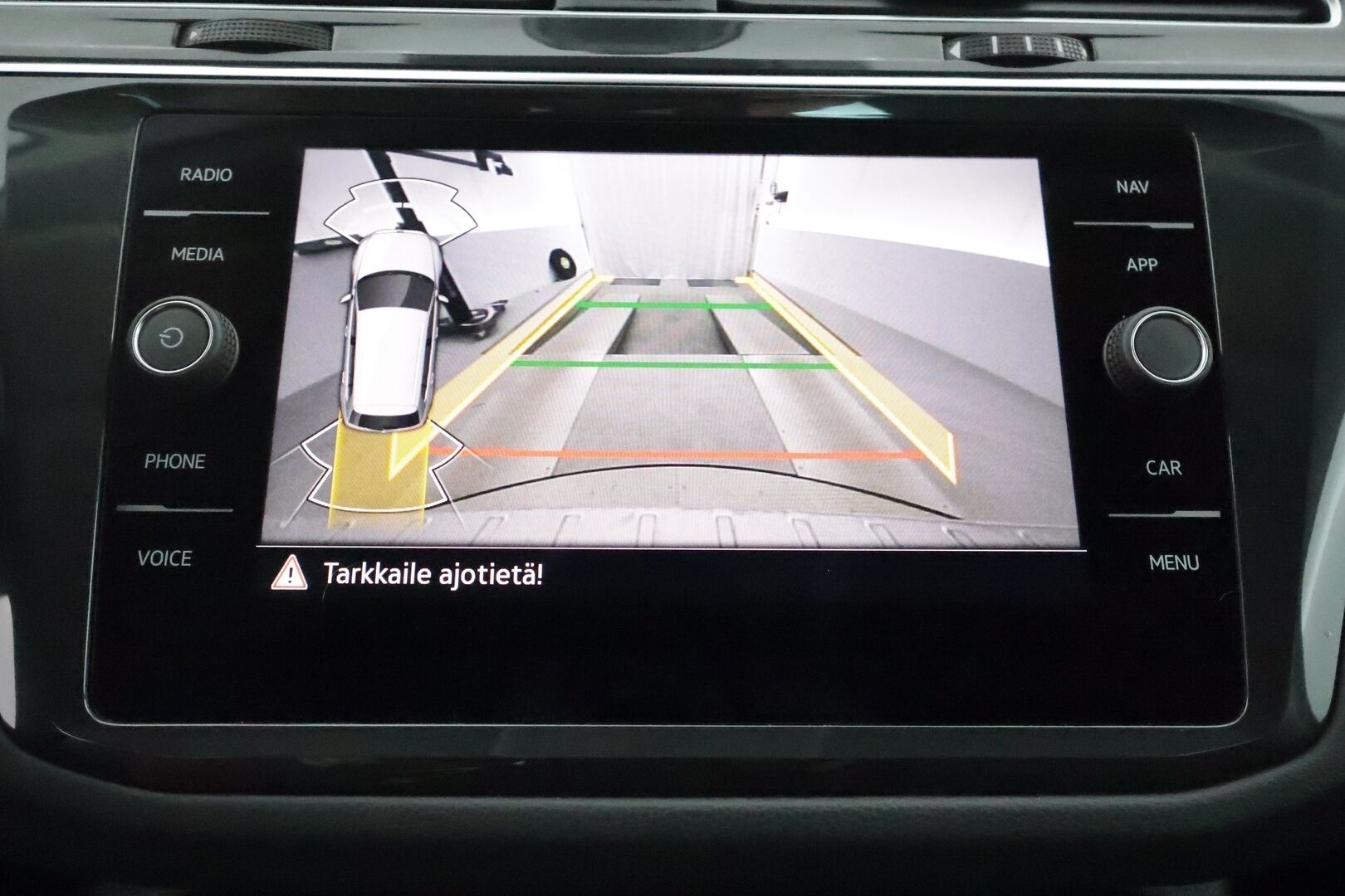 Volkswagen Tiguan 2022 1.5 TSI Style 110 kW DSG *ACC / Matrix-LED / Ergoactive- penkit / Kamera / Kaistavahti / KeylessGo* - Nyt Suomen edullisin vastaava/ Kahdet VW vanteet / Säännöllinen huoltohistoria / ALV