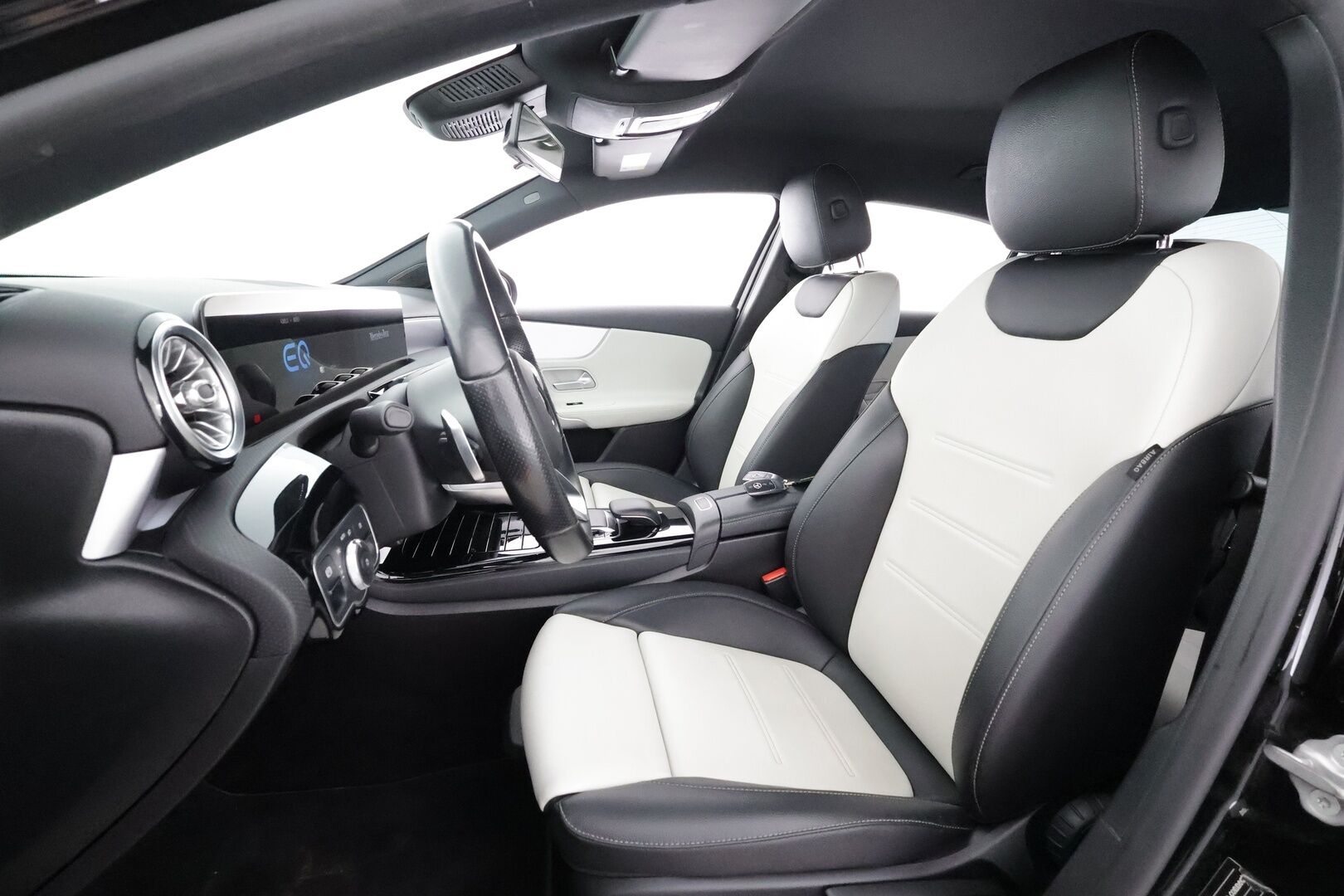 Mercedes-Benz A 2020 250 e A sedan Business AMG EQ Power * Vakkari / P.kamera / Sporttinahat / Widescreen / Navi / IHC *