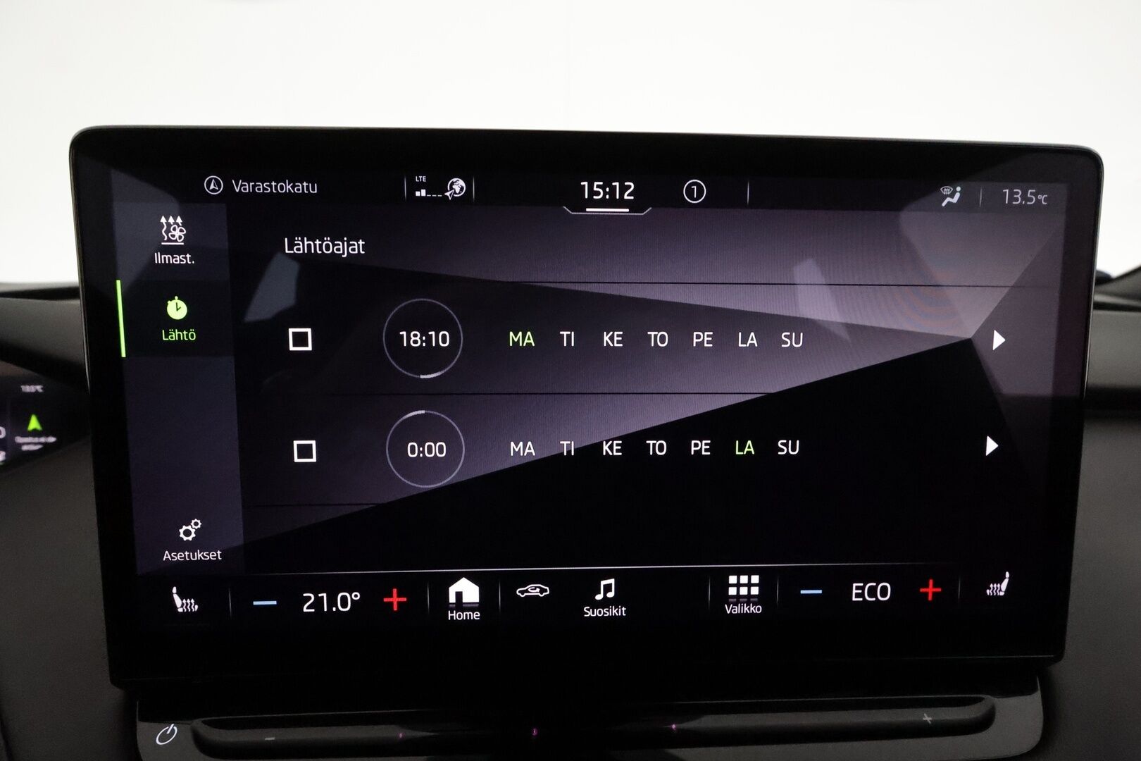 Skoda Enyaq 2022 80x 4x4 SportLine iV *Muistipenkki / ACC / Lämpöpumppu / Kamera / Koukku / Matrix LED / Sporttipenkit* - 1.om Suomi-auto / SoH 92.4% / Merkkihuollettu / Kahdet Skodan vanteet / ALV - Osta nyt, maksa vasta ensi vuonna