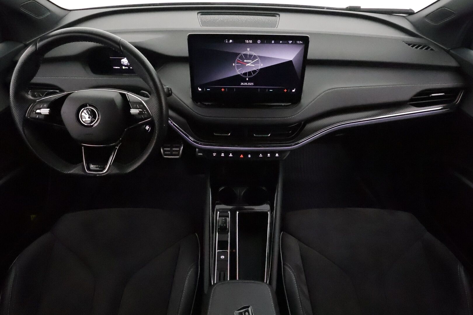 Skoda Enyaq 2022 80x 4x4 SportLine iV *Muistipenkki / ACC / Lämpöpumppu / Kamera / Koukku / Matrix LED / Sporttipenkit* - 1.om Suomi-auto / SoH 92.4% / Merkkihuollettu / Kahdet Skodan vanteet / ALV - Osta nyt, maksa vasta ensi vuonna