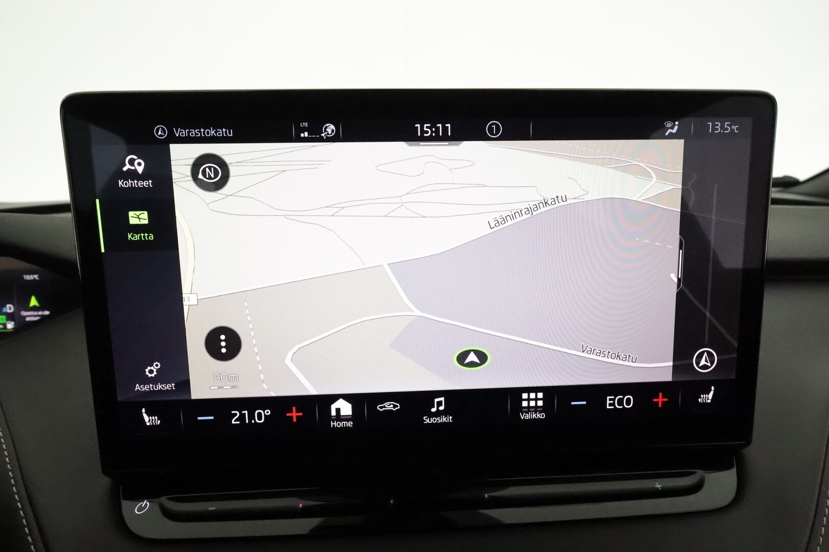 Skoda Enyaq 2022 80x 4x4 SportLine iV *Muistipenkki / ACC / Lämpöpumppu / Kamera / Koukku / Matrix LED / Sporttipenkit* - 1.om Suomi-auto / SoH 92.4% / Merkkihuollettu / Kahdet Skodan vanteet / ALV - Osta nyt, maksa vasta ensi vuonna