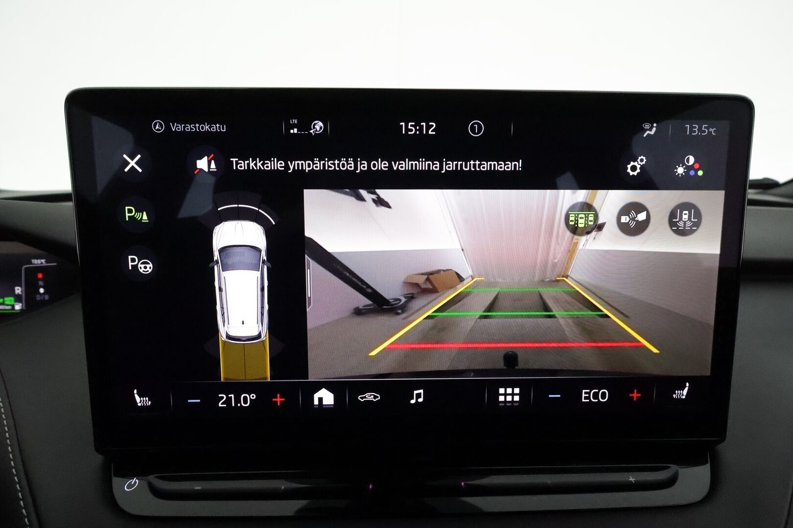 Skoda Enyaq 2022 80x 4x4 SportLine iV *Muistipenkki / ACC / Lämpöpumppu / Kamera / Koukku / Matrix LED / Sporttipenkit* - 1.om Suomi-auto / SoH 92.4% / Merkkihuollettu / Kahdet Skodan vanteet / ALV - Osta nyt, maksa vasta ensi vuonna