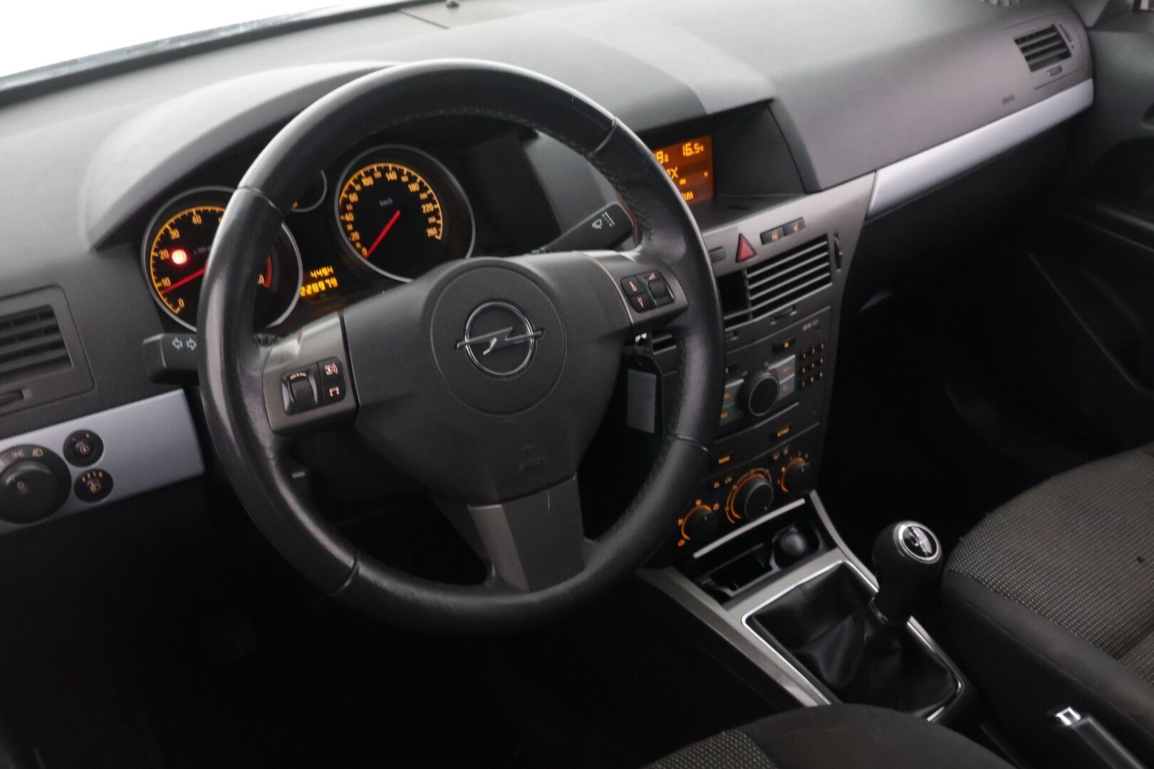 Opel Astra 2007 Wagon Enjoy 1,8 125 hv M5 - | 2x Renkaat! | Huutokaupassa! | Sub-woofer! | Lohko! | Koukku! |