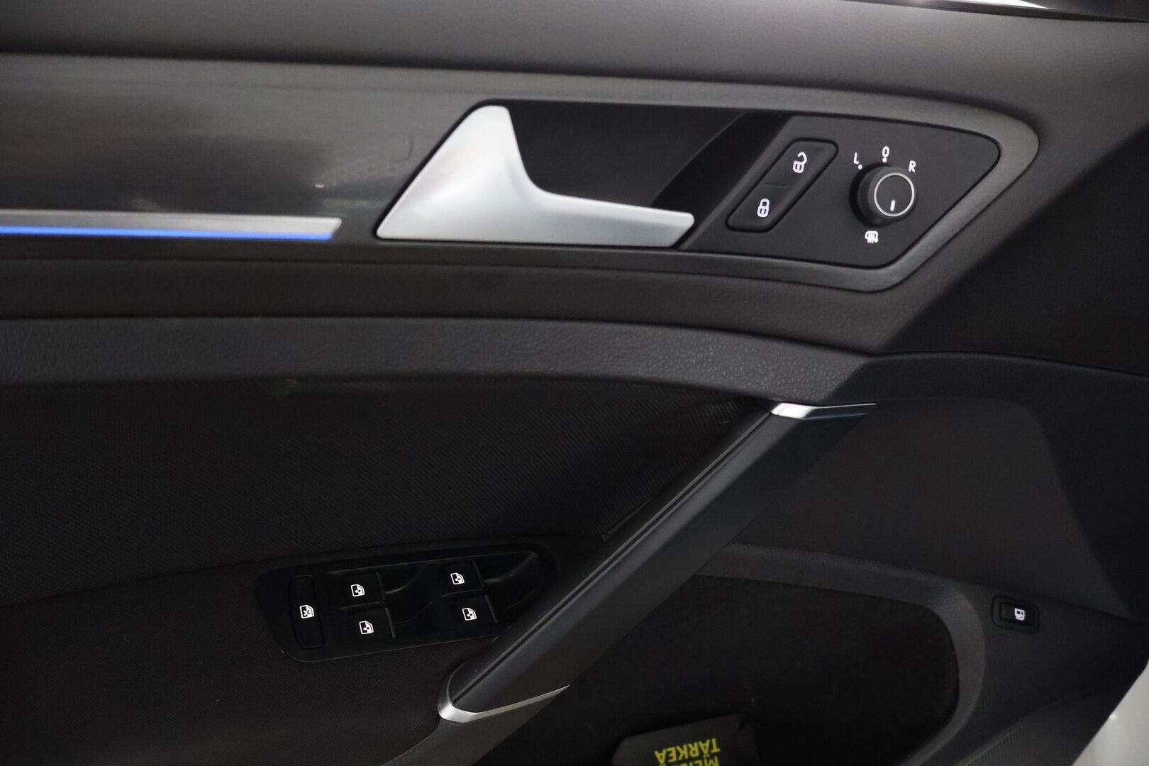 VOLKSWAGEN GOLF 2020 GTE Plug-In Hybrid 150 kW / Digimittaristo / Adapt.Vak / Webasto / LED - Merkkihuollettu / 2x omat vanteet!