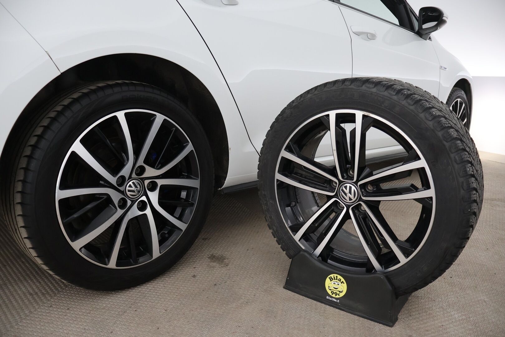 VOLKSWAGEN GOLF 2020 GTE Plug-In Hybrid 150 kW / Digimittaristo / Adapt.Vak / Webasto / LED - Merkkihuollettu / 2x omat vanteet!