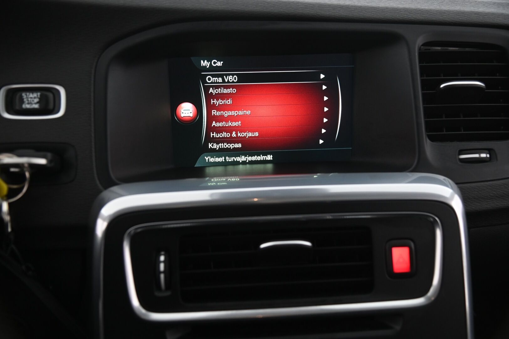 Volvo V60 2016 D5 AWD Twin Engine Classic Momentum aut - *Kattoluukku / Webasto / VOC / Keyless / Sähkönahat / Juuri huollettu!*