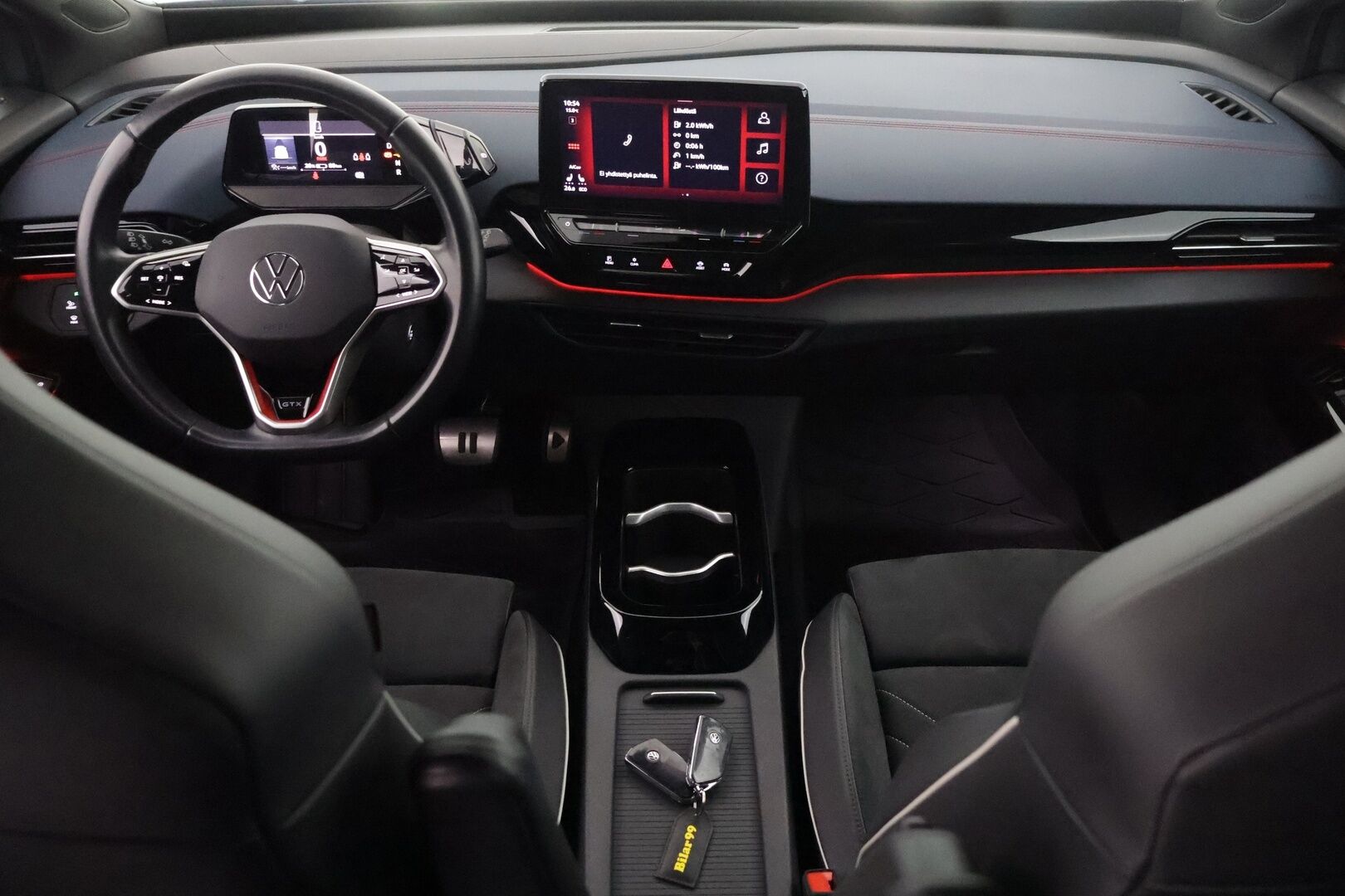 Volkswagen ID.4 2022 GTX Dual Motor AWD 77kWh *Lämpöpumppu / ACC / Vetokoukku / Navi / Matrix LED / Sporttinahat muistilla / Keyless / Kamera* - 3,99 % KORKOTARJOUS TÄHÄN AUTOON - Kahdet VW:n vanteet /  Lämpöpumpullinen / Neliveto