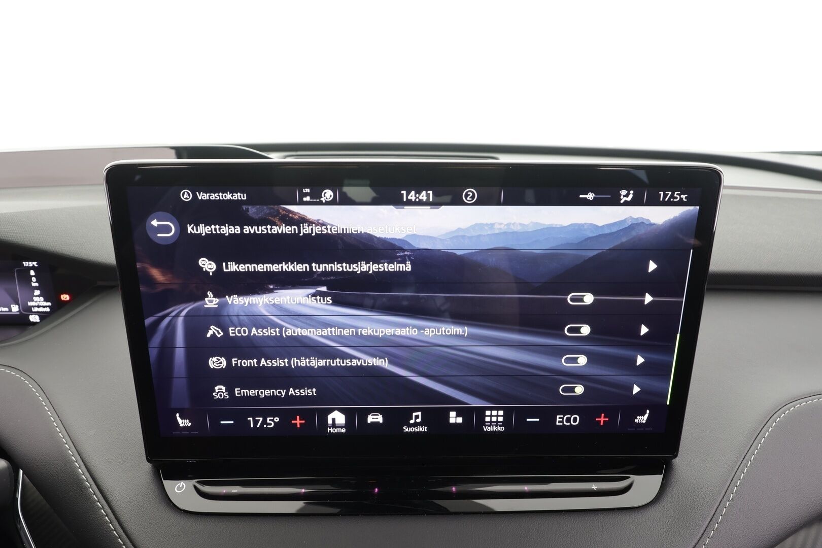 Skoda Enyaq 2022 80x 4x4 SportLine iV - | ACC | ILP | Koukku | Matrix-LED | Panorama | Muistipenkki | P.Kamera | Puolinahat | Keyless | Apple&Android |Suomi-auto | Kahdet Renkaat | Merkkihuollettu |