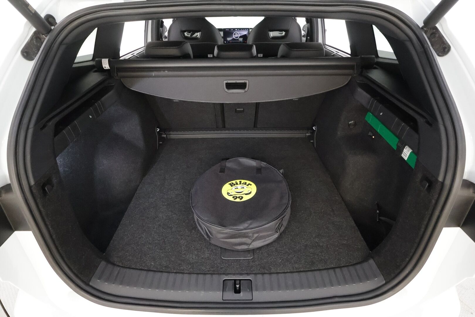 Skoda Enyaq 2022 80x 4x4 SportLine iV - | ACC | ILP | Koukku | Matrix-LED | Panorama | Muistipenkki | P.Kamera | Puolinahat | Keyless | Apple&Android |Suomi-auto | Kahdet Renkaat | Merkkihuollettu |