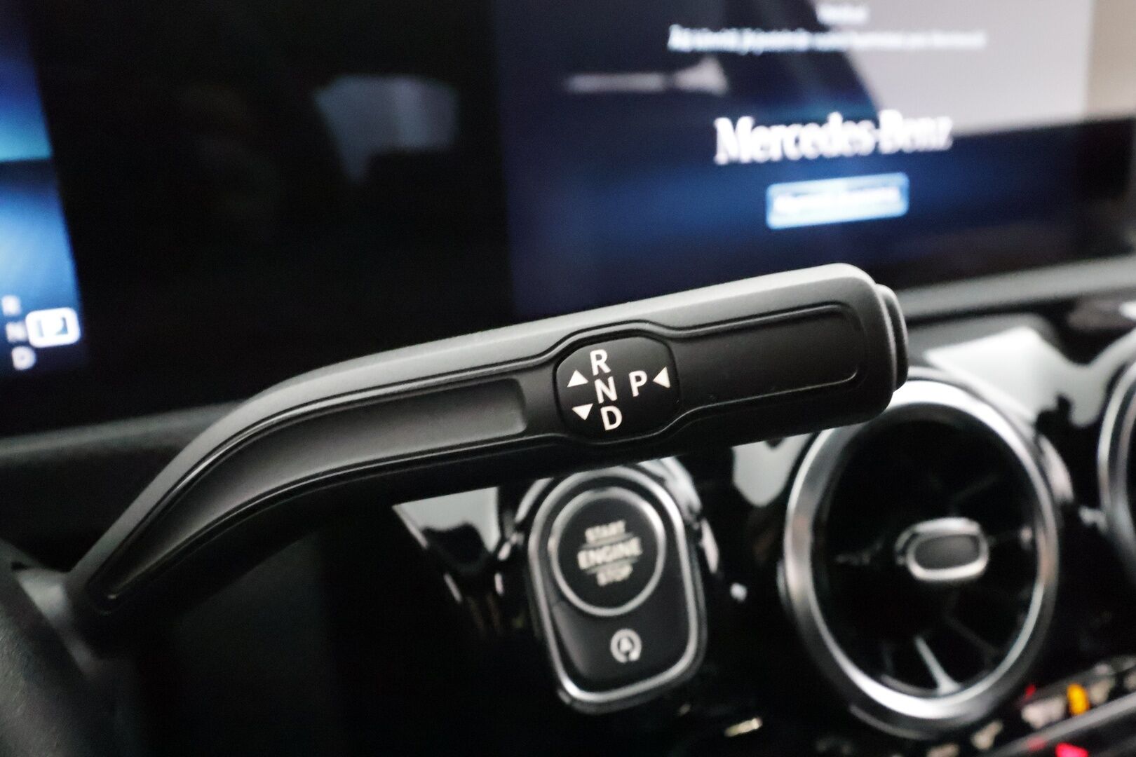 Mercedes-Benz A 2022 220 d 4MATIC A sedan Business * Vakkari / Webasto / P.kamera / LED / Puolinahat * - 1.Om Suomi-auto / Kahdet renkaat aluvanteilla - HULLU BLACKWEEK KORKOTARJOUS 2,49%