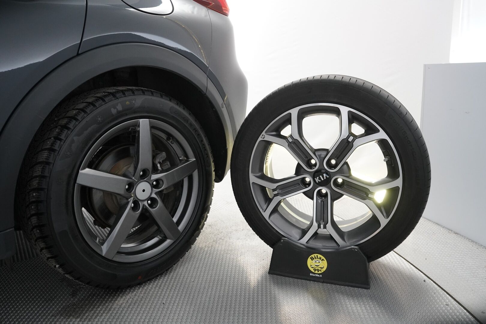 Kia XCeed 2021 1.6 GDI Plug-In Hybrid Advanced Plus - Ilmastoidut Etuistuimet / Muistipenkki / Lasikattoluukku / ACC / Peruutuskamera / Keyless - HULLU BLACKWEEK KORKOTARJOUS 2,49%