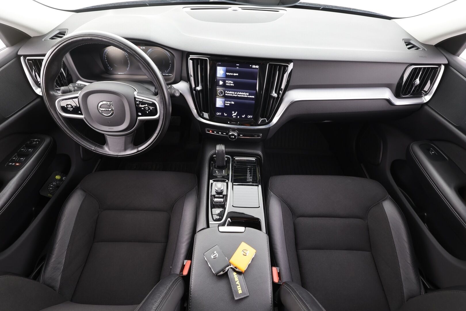 Volvo V60 2021 T6 TwE AWD Inscription Expression aut - | ACC | Koukku | Webasto | Full-LED | Osasähköt | High Performance audio | Puolinahat | P.Kamera | Keyless | Apple&Android | Kahdet Renkaat |