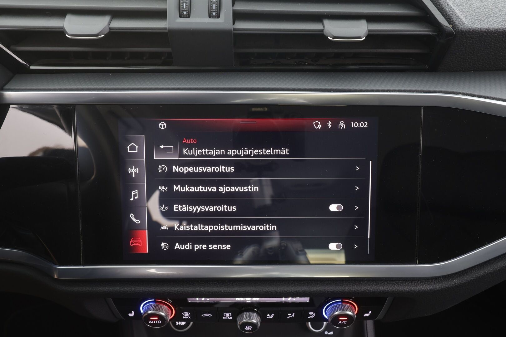 Audi Q3 2022 Business 45 TFSI e 180 kW S tronic Electrified Edition - | ACC | LED | P.Kamera | Sporttipenkit | Keyless | Apple&Android | 1.OM Suomi-auto | Kahdet Renkaat | Koti & Kauppalaturi |