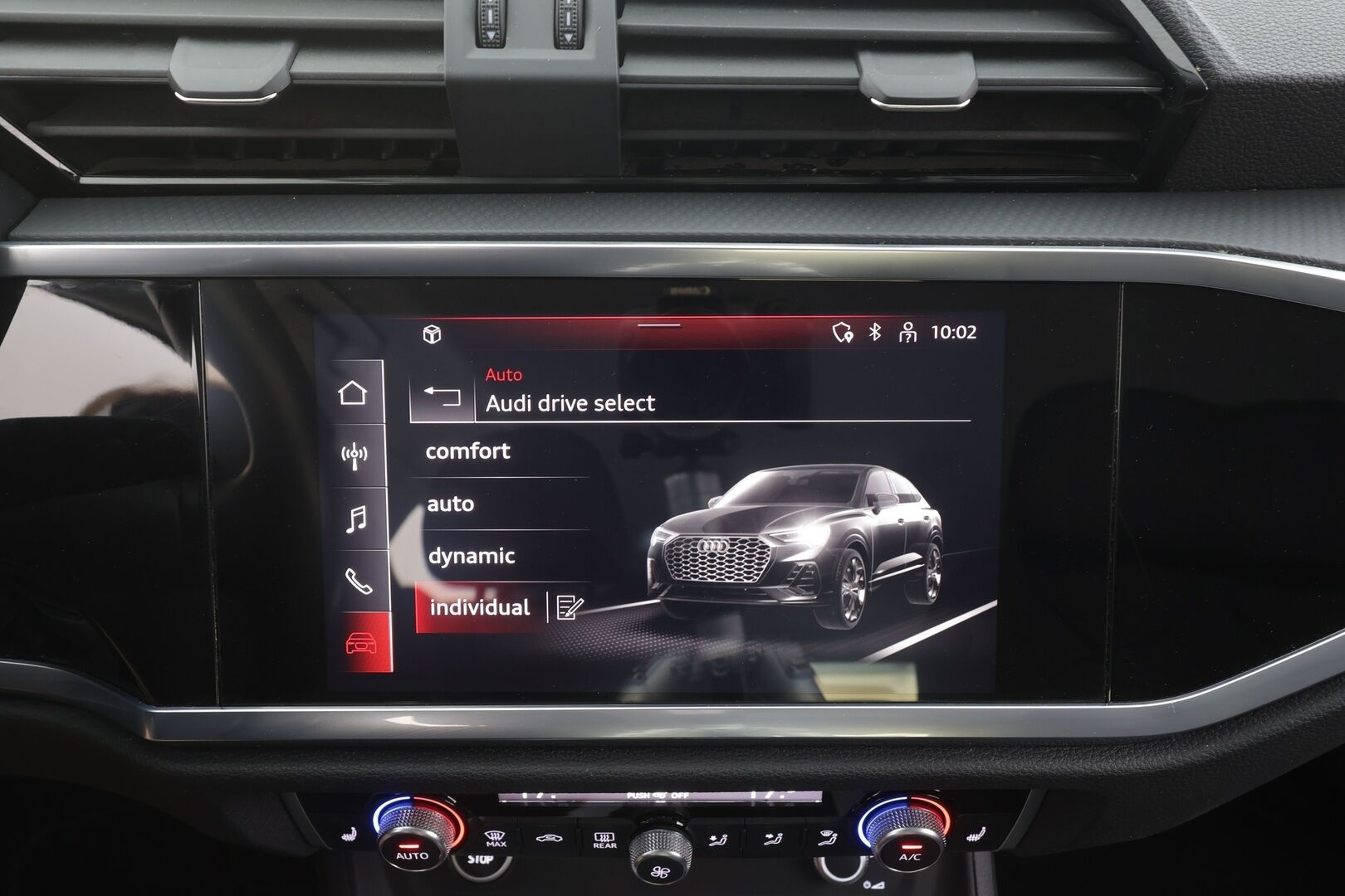 Audi Q3 2022 Business 45 TFSI e 180 kW S tronic Electrified Edition - | ACC | LED | P.Kamera | Sporttipenkit | Keyless | Apple&Android | 1.OM Suomi-auto | Kahdet Renkaat | Koti & Kauppalaturi |