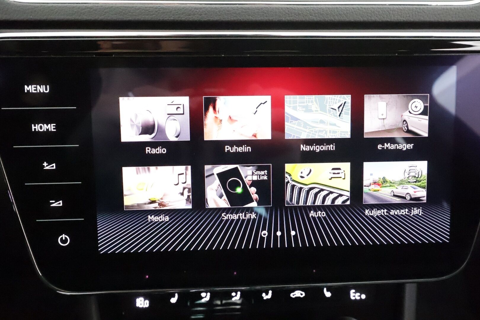 Skoda Superb 2020 Combi 1,4TSI PHEV SportLine iV DSG * Webasto / Koukku / ACC / Matrix-LED / Muistipenkki / P.kamera / Navi * - 2x Latauskaapelit / Kahdet renkaat - HULLUT VÄLIPÄIVÄT KORKOTARJOUS 2,49%