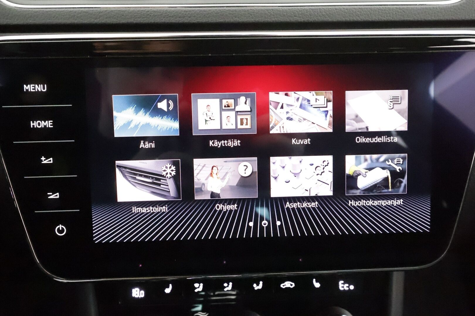 Skoda Superb 2020 Combi 1,4TSI PHEV SportLine iV DSG * Webasto / Koukku / ACC / Matrix-LED / Muistipenkki / P.kamera / Navi * - 2x Latauskaapelit / Kahdet renkaat - HULLUT VÄLIPÄIVÄT KORKOTARJOUS 2,49%