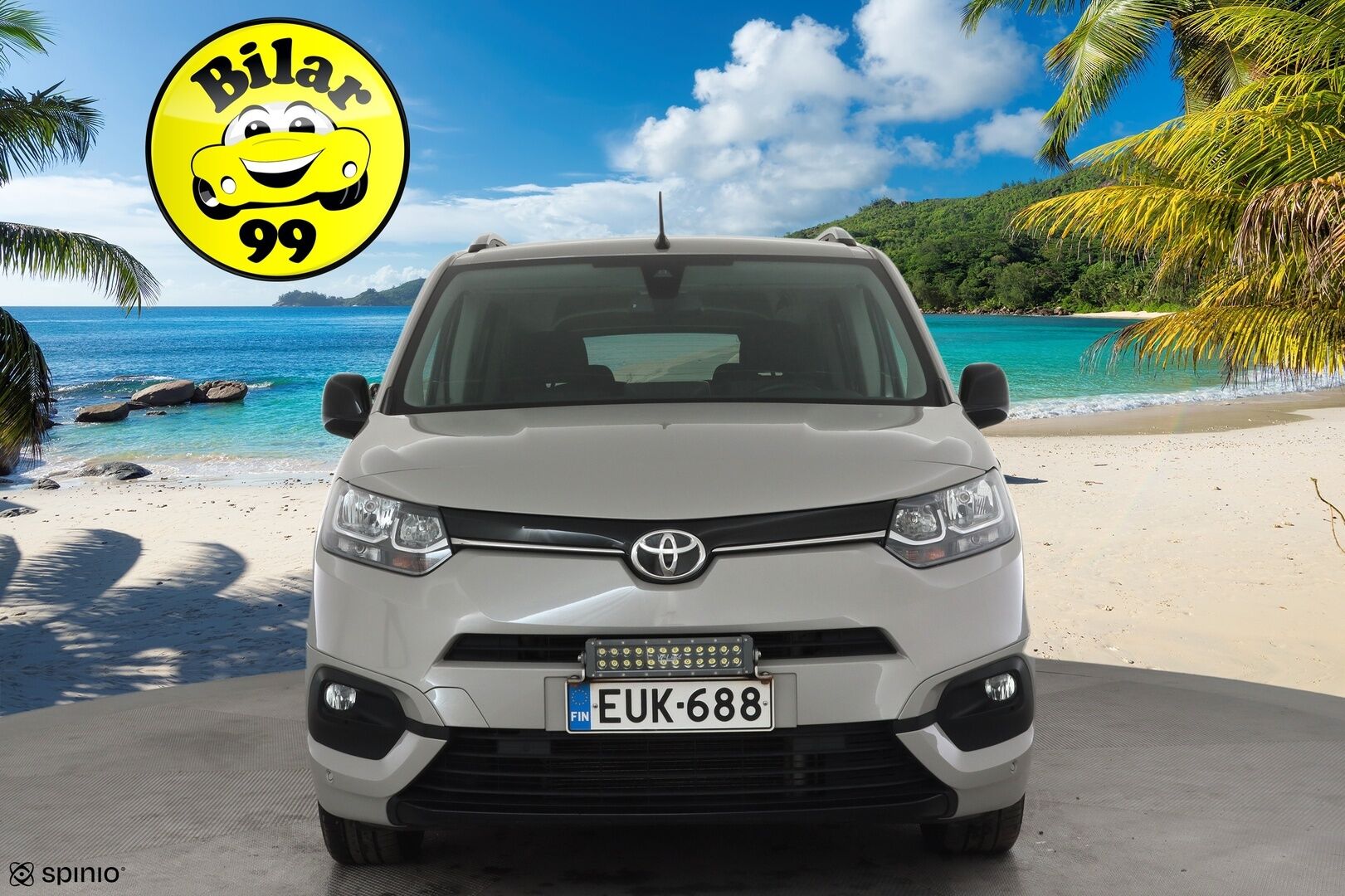 Toyota Proace CITY Verso EV 2022 L2 Premium 50 kWh 7-P * Vakkari / Koukku / P.Kamera / Navi / Kaistavahti / Digimittaristo / LED-Lisä / Keyless / Apple&Android * - Suomi-auto / Kahdet renkaat aluvanteilla / Merkkihuollettu - HULLUT AVAJAISHULINAT KORKOTARJOUS 3,29 %