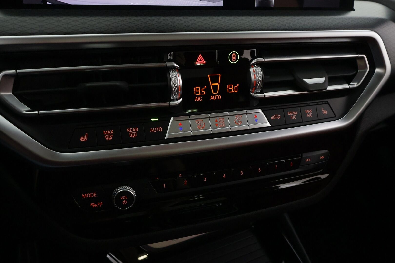 BMW X3 2022 G01 xDrive 30e A Charged Edition M Sport - Facelift | 1OM Suomiauto | Punainen Nahkasisusta | Panoraama | HiFi | Peruutuskamera |  LED | 2x Renkaat Aluvantein | MY22 Facelift | UPEA!!