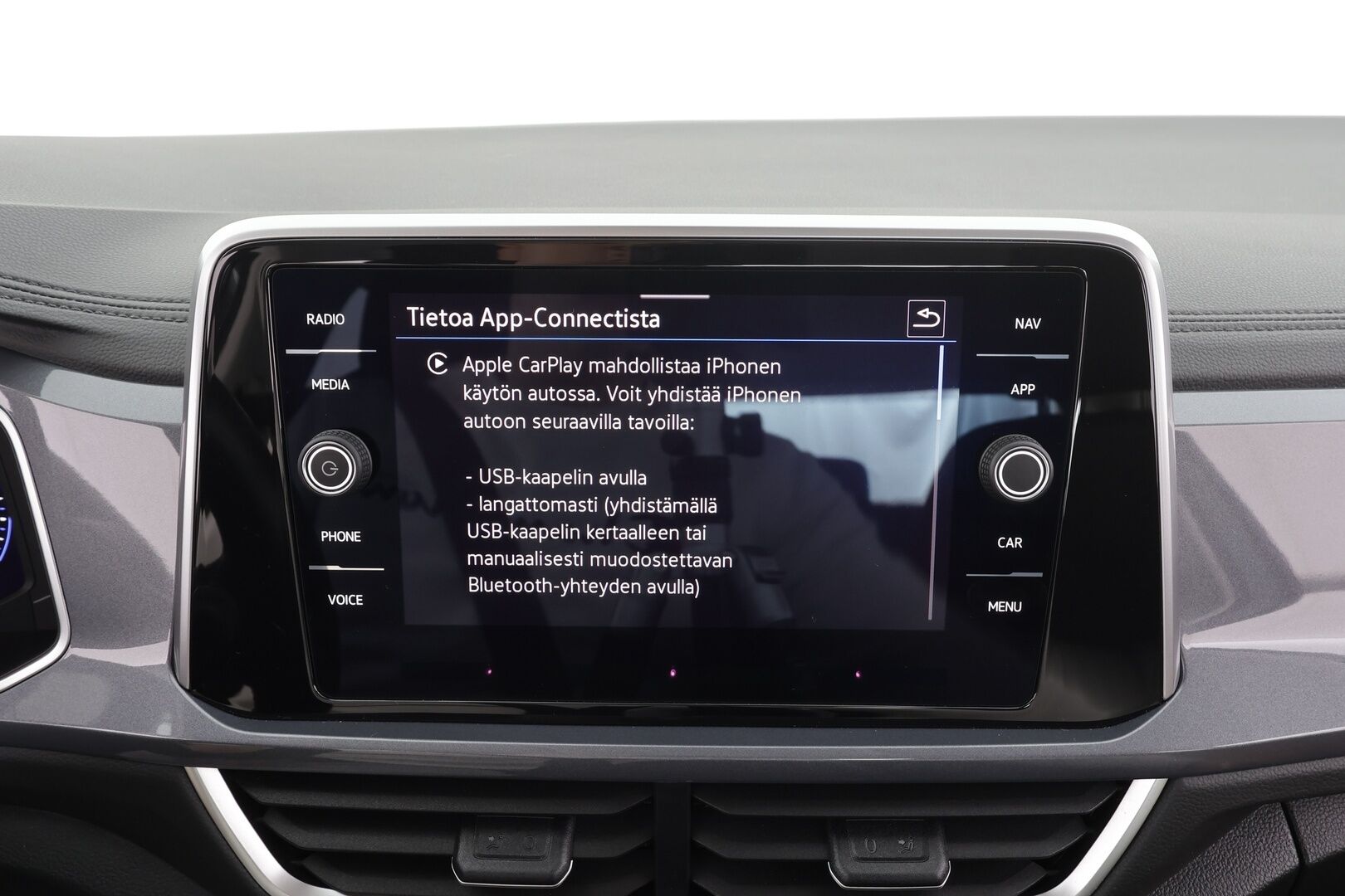 Volkswagen T-Roc 2023 Style Business 1,5 TSI EVO 110 kW DSG * ACC / P.tutkat / Webasto / IQ.Light / Digimittaristo / Facelift * - Suomi-auto / Kahdet renkaat aluvanteilla / Merkkihuollettu - HULLUT VÄLIPÄIVÄT KORKOTARJOUS 2,49%