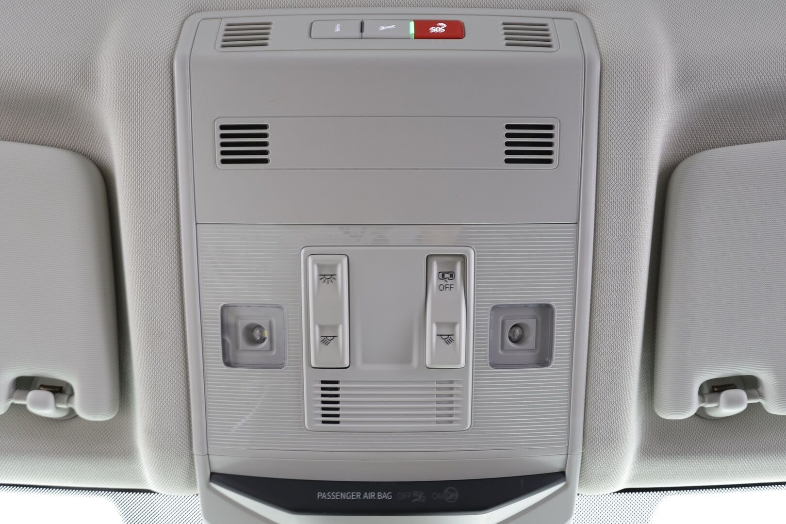 Volkswagen T-Roc 2023 Style Business 1,5 TSI EVO 110 kW DSG * ACC / P.tutkat / Webasto / IQ.Light / Digimittaristo / Facelift * - Suomi-auto / Kahdet renkaat aluvanteilla / Merkkihuollettu