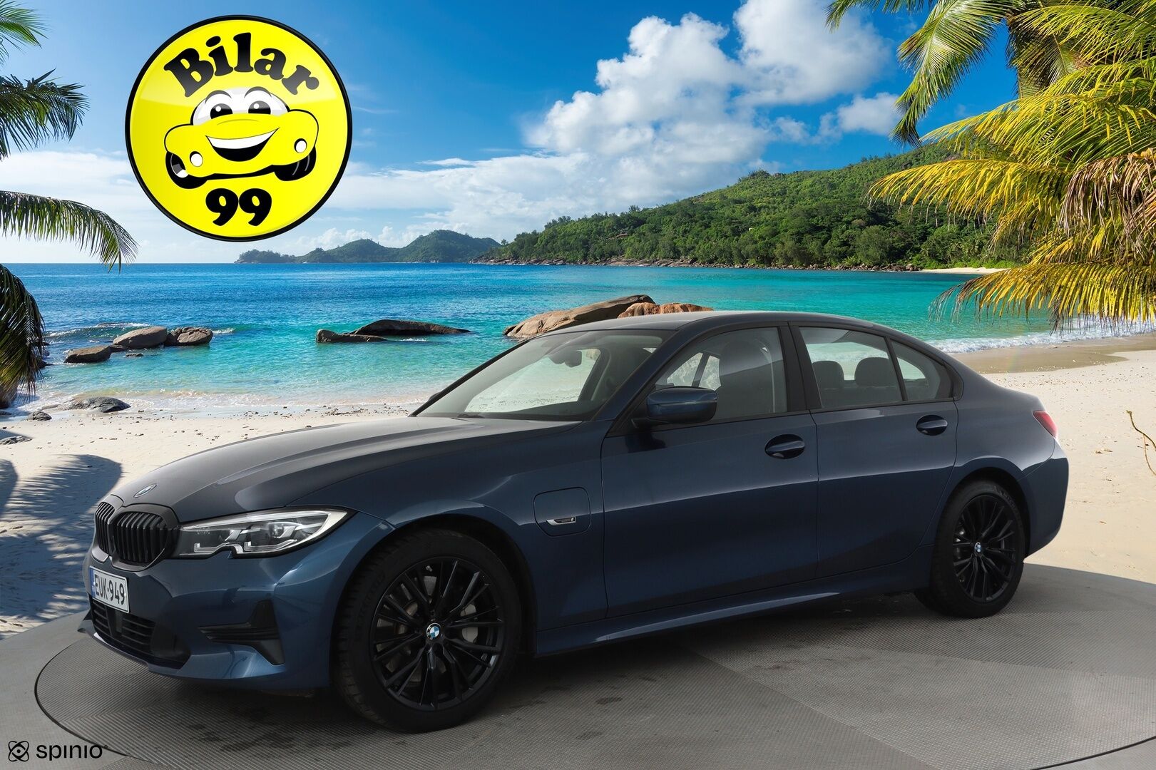 BMW 330 2022 G20 Sedan 330e xDrive A Charged Edition Sport **Adapt.vakkari / Hifit / P.tutkat / Comfort Access / Adapt.LED** - 3,99 % KORKOTARJOUS TÄHÄN AUTOON - Suomi-auto / Merkkihuollettu / Kahdet renkaat aluvanteilla / Digimittaristo / Puolinahat / Sähköpenkit, kuskin muistilla / Sporttipenkit 