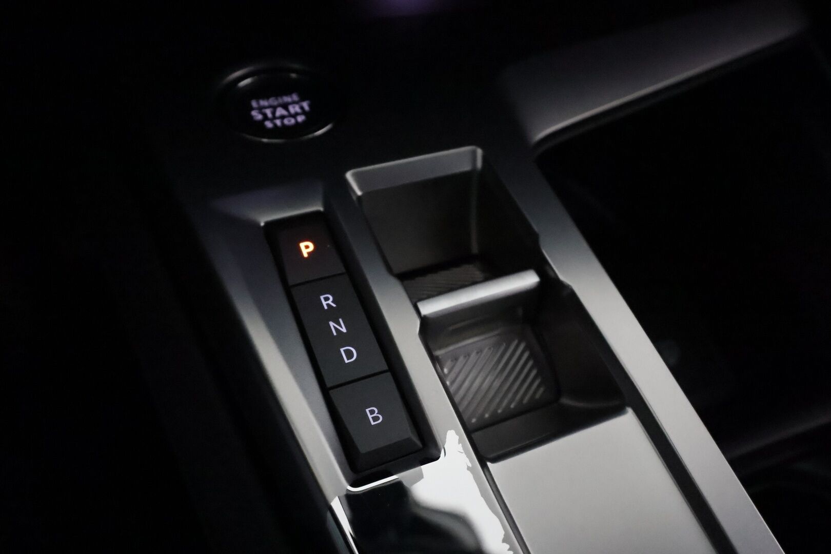 Peugeot 308 2022 SW Allure Pack Launch Edition Hybrid 180 EAT8-automaatti * Adapt.Vakkari / AGR-Istuin / Peruutuskamera / Navi / LED / KeylessGo - Suomi-auto / Kahdet renkaat aluvanteilla / Merkkihuollettu - Osta nyt, maksa vasta ensi vuonna