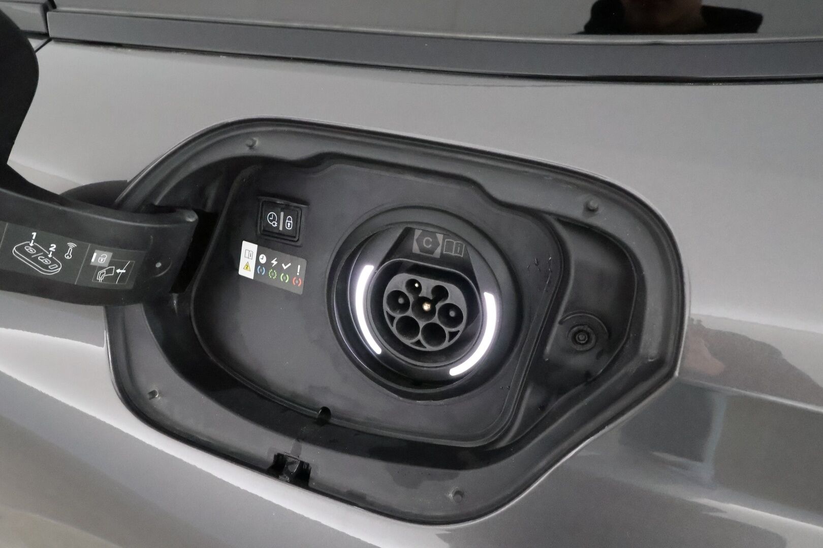 Peugeot 308 2022 SW Allure Pack Launch Edition Hybrid 180 EAT8-automaatti * Adapt.Vakkari / AGR-Istuin / Peruutuskamera / Navi / LED / KeylessGo - Suomi-auto / Kahdet renkaat aluvanteilla / Merkkihuollettu - Osta nyt, maksa vasta ensi vuonna