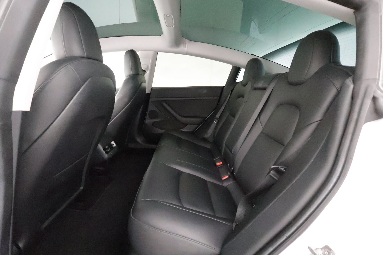Tesla Model 3 2021 Performance - | ACC | ILP | Matrix-LED | Lasikatto | Premium Audio | Sähkönahat | Muistipenkki | P.kamera ja tutkat | Autosteer | Track mode | 2x renkaat | 