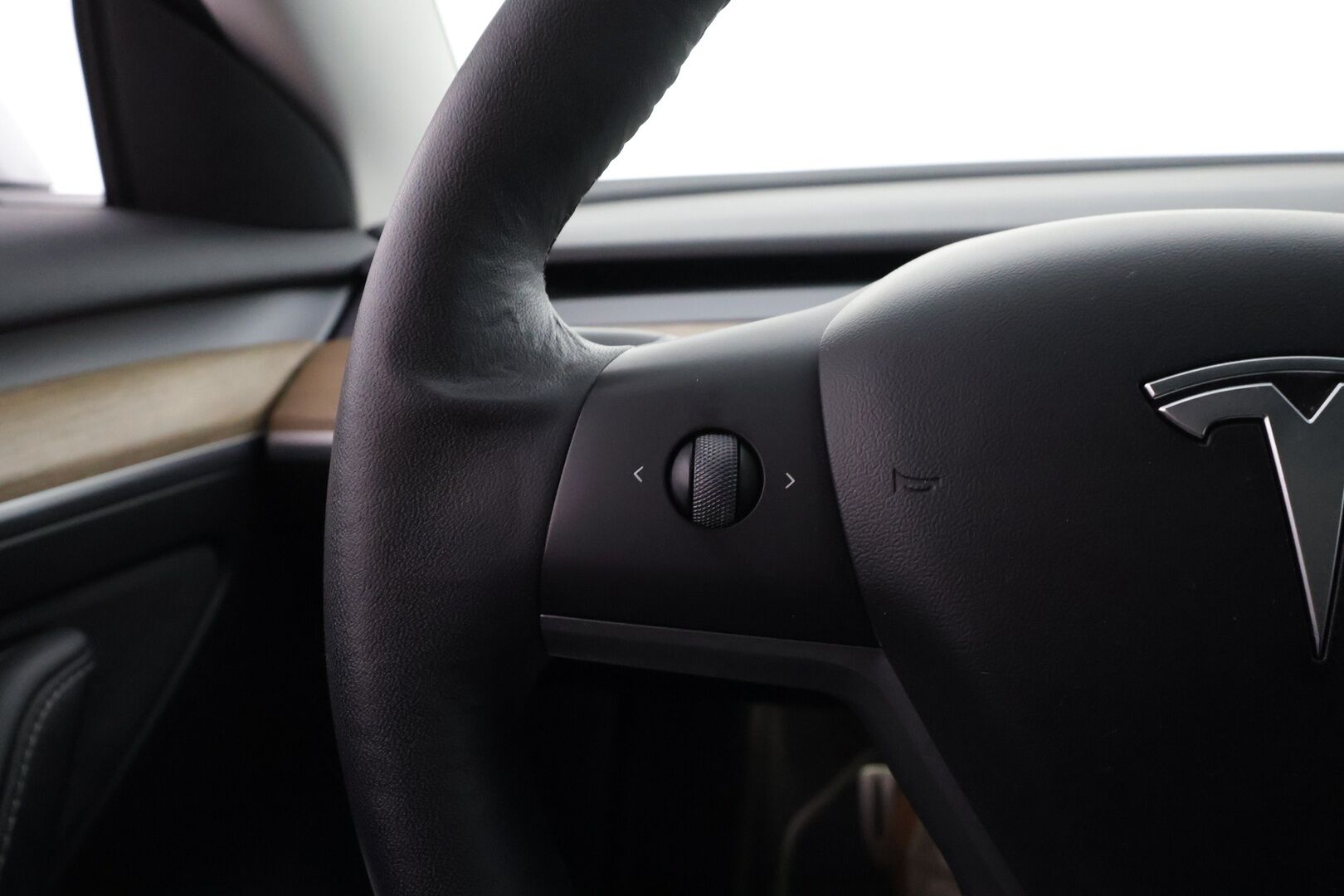 Tesla Model 3 2021 Performance - | ACC | ILP | Matrix-LED | Lasikatto | Premium Audio | Sähkönahat | Muistipenkki | P.kamera ja tutkat | Autosteer | Track mode | 2x renkaat | 