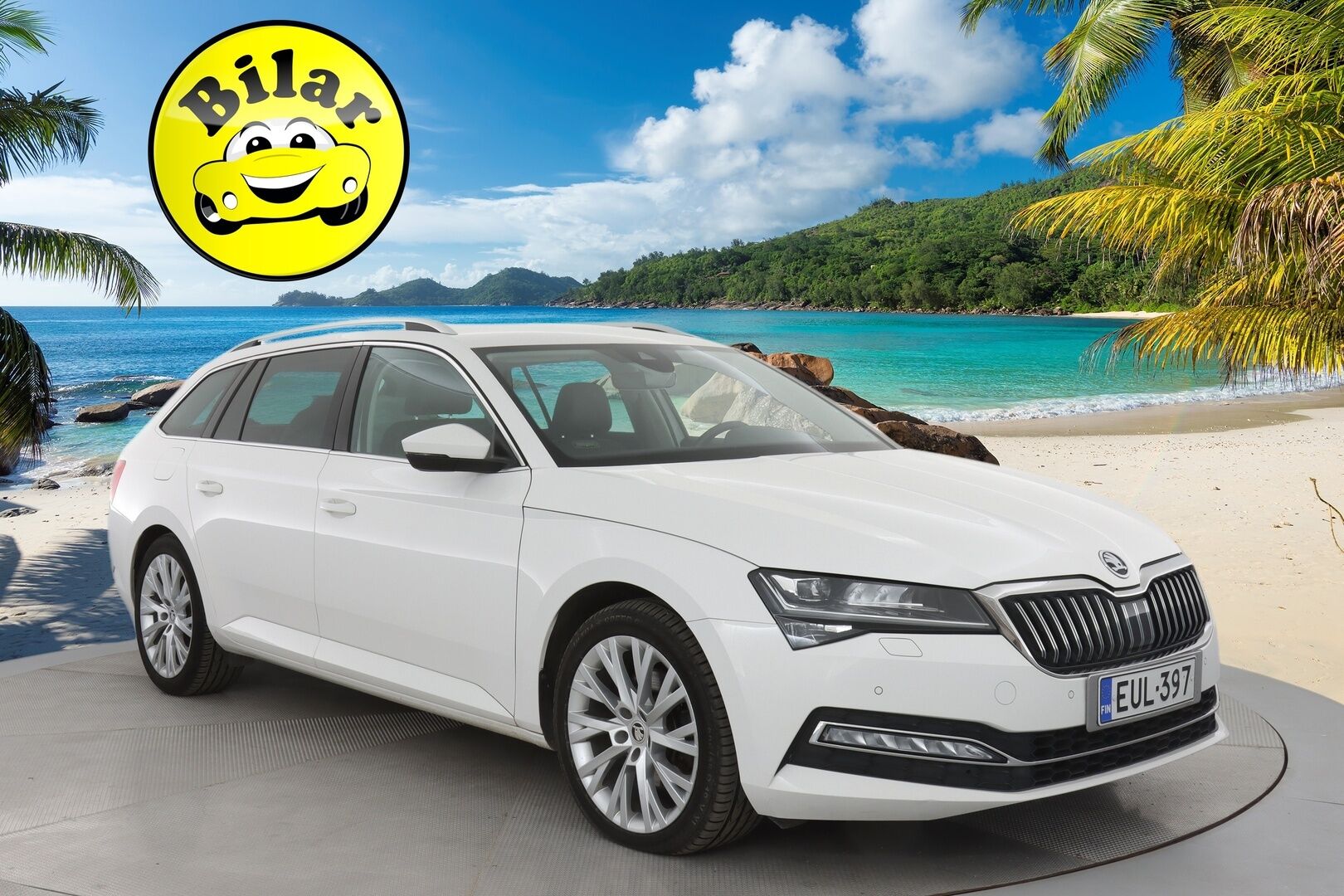 Skoda Superb 2020 Combi 2,0 TDI 190 4x4 Style BusinessLine DSG * ACC / Webasto / Canton / Nahkasisusta / Matrix-LED / Koukku / Keyless * - Kahdet renkaat aluvanteilla / Merkkihuollot