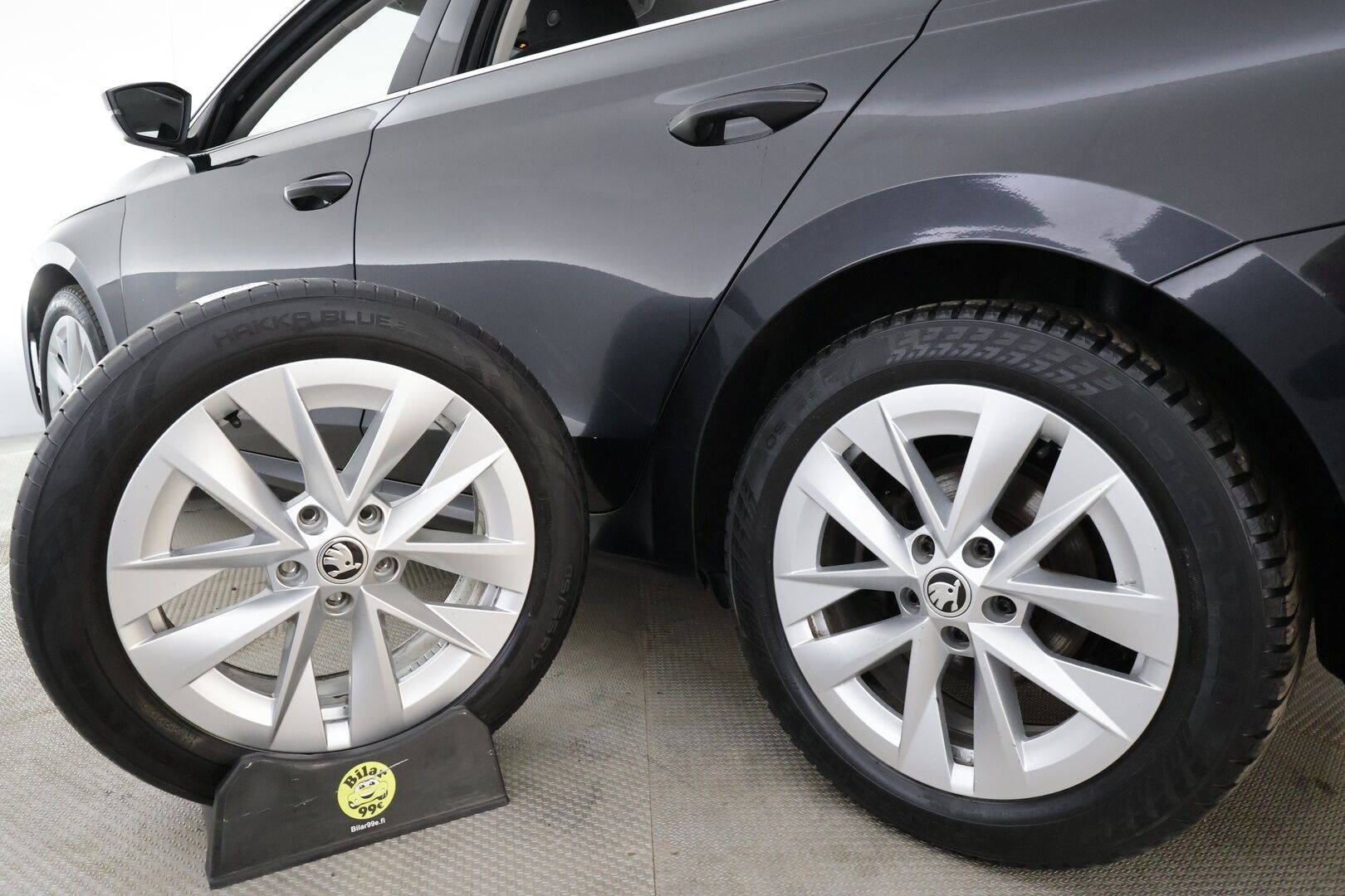 Skoda Octavia 2022 Combi 2.0 TDI 150 4x4 Style DSG . *  ACC  /  Webasto / Matrix LED  /  P.Kamera  /  Koukku  /  Hierovat penkit / Navi * - Suomi-auto / Merkkihuollettu / Kahdet renkaat / Juuri katsastettu