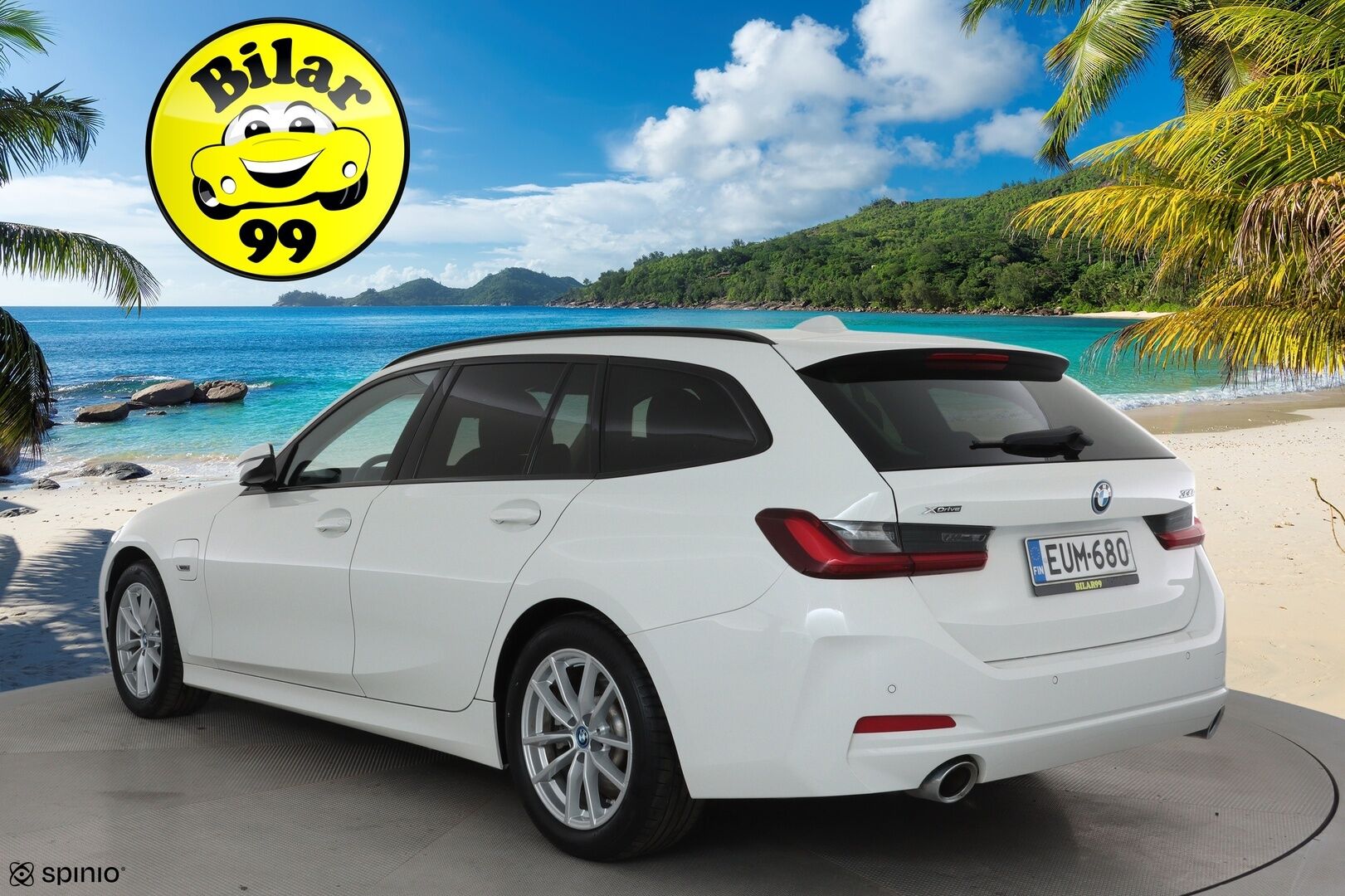 BMW 330 2023 G21 Touring 330e xDrive A Charged Edition **Adapt.vakkari / Hifit / Comfort Access / LED / Widescreen / P.tutkat** - 3,99 % KORKOTARJOUS TÄHÄN AUTOON - 1.Om Suomi-auto / Kahdet renkaat aluvanteilla / Sporttipenkit / Mustat nahat