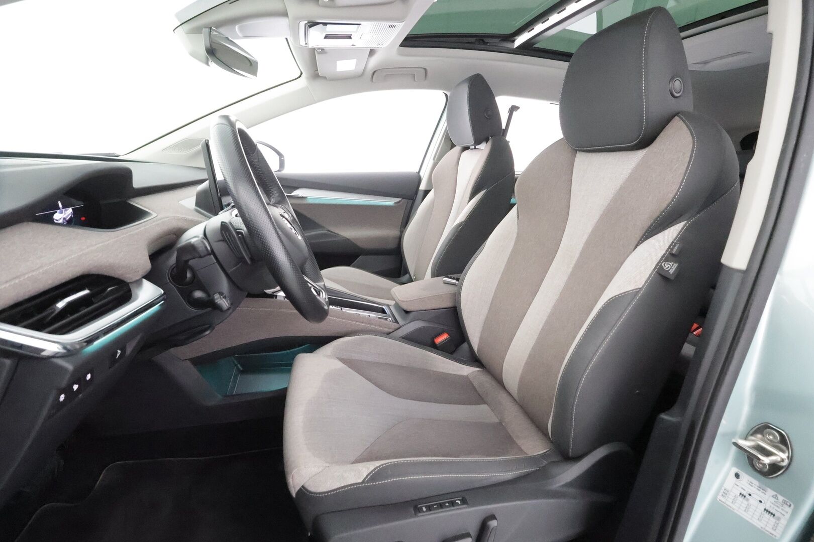 Skoda Enyaq 2023 80x 4x4 iV * ACC / ILP / Matrix-LED / Panorama / Muistipenkit / P.kamera / Keyless / Apple&Android * - 1.Om Suomi-Auto / Kahdet Renkaat