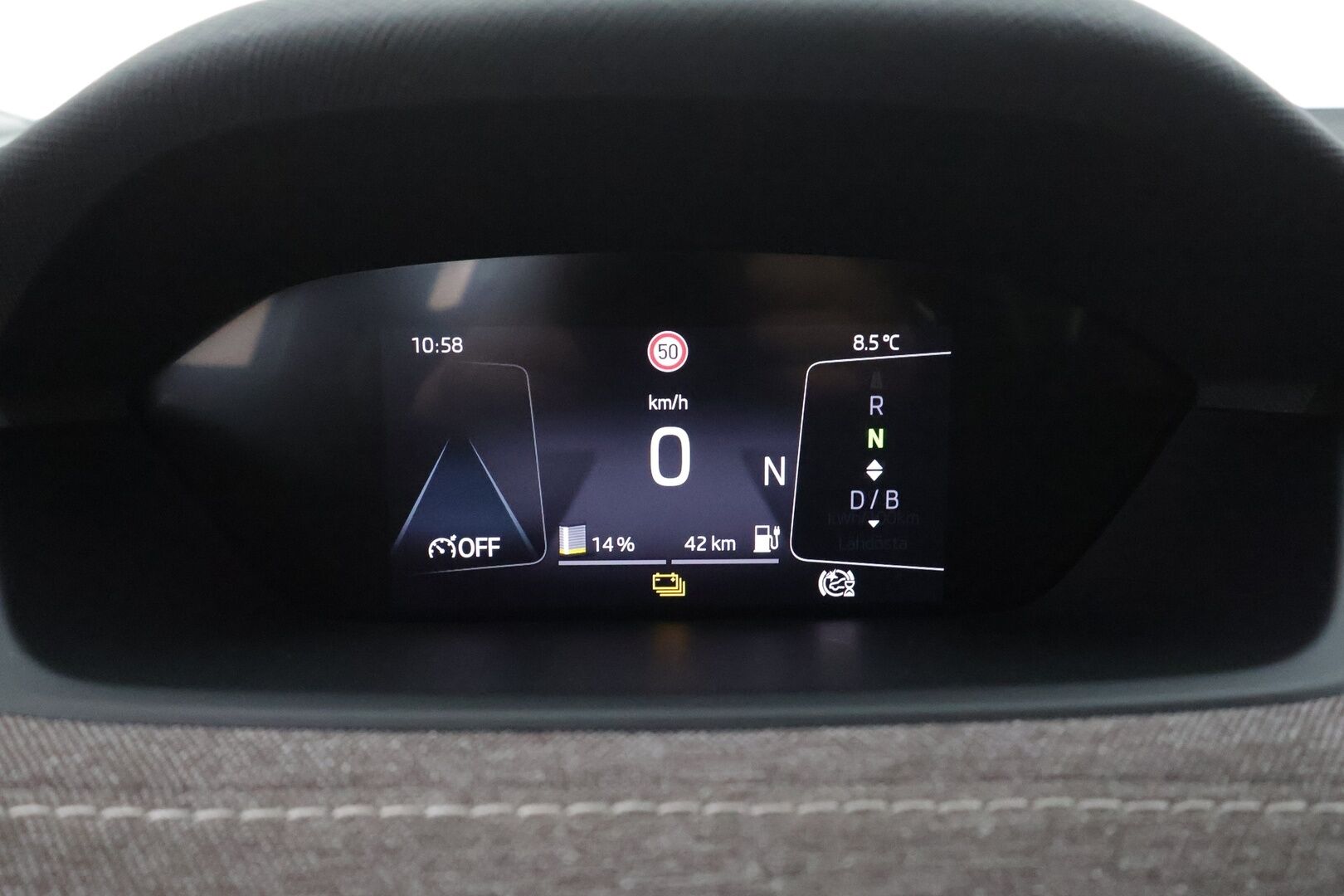 Skoda Enyaq 2023 80x 4x4 iV * ACC / ILP / Matrix-LED / Panorama / Muistipenkit / P.kamera / Keyless / Apple&Android * - 1.Om Suomi-Auto / Kahdet Renkaat