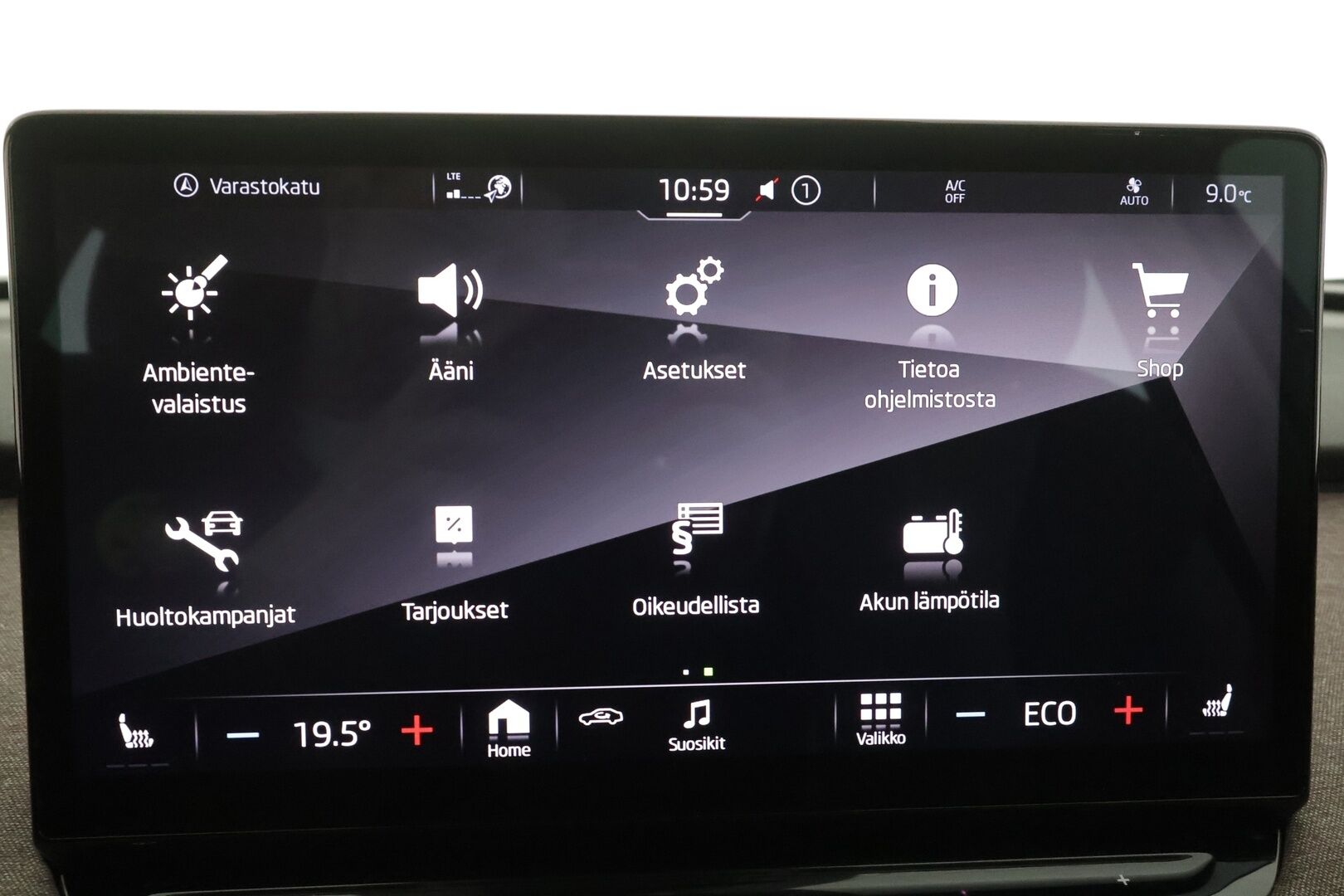 Skoda Enyaq 2023 80x 4x4 iV * ACC / ILP / Matrix-LED / Panorama / Muistipenkit / P.kamera / Keyless / Apple&Android * - 1.Om Suomi-Auto / Kahdet Renkaat