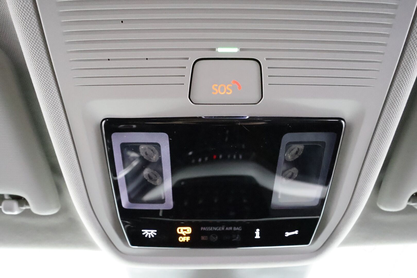 Skoda Octavia 2023 Combi 1.5 TSI Style eTEC DSG * Koukku / ACC / Webasto / Matrix-LED /  P.Kamera / Smartlink / Keyless * - 1-om Suomi-auto / Kahdet renkaat aluvanteilla / Merkkihuollot