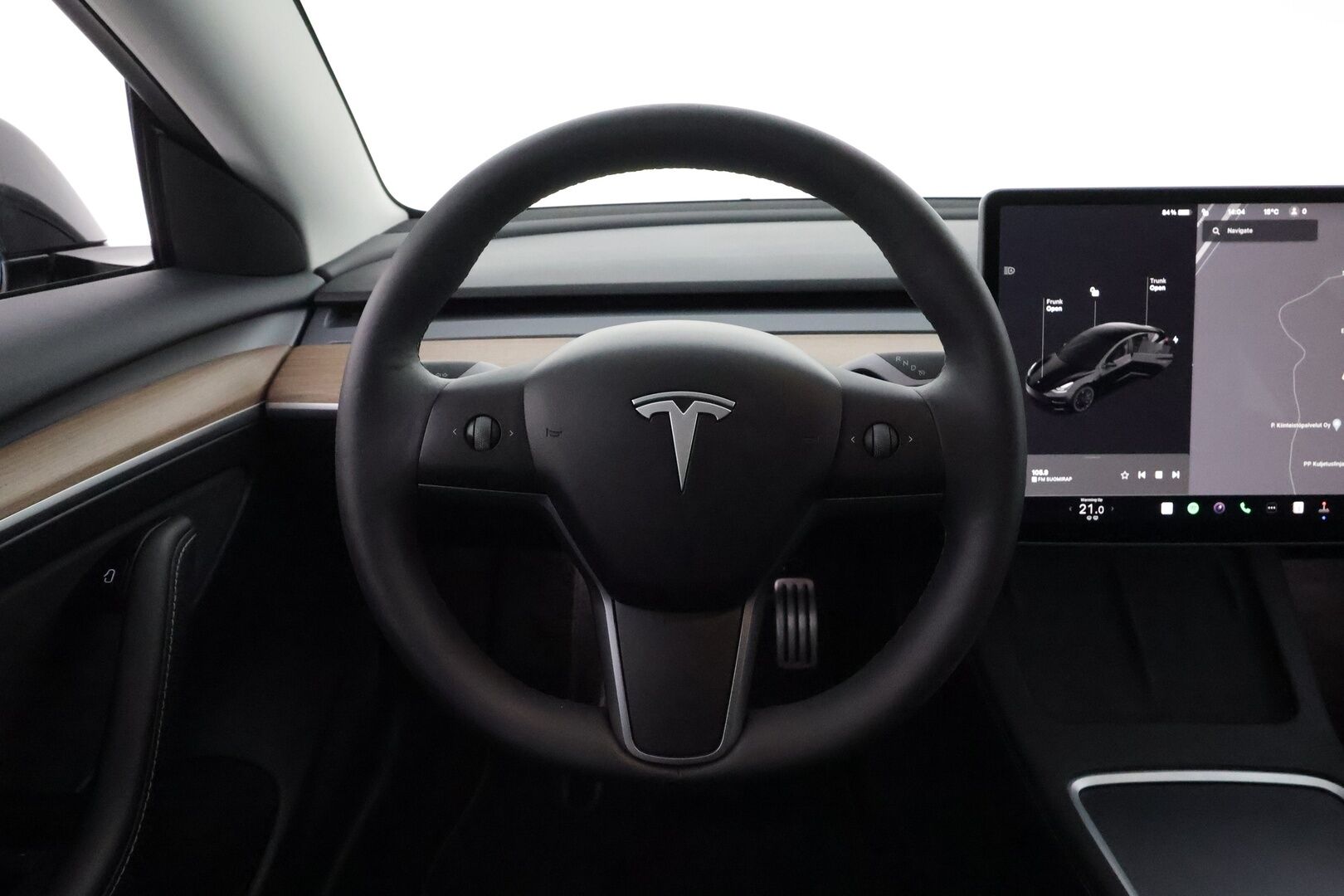 Tesla Model 3 2023 Performance - 3,99 % KORKOTARJOUS TÄHÄN AUTOON - 1Om Suomiauto / Autopilot / ILP / Premium Audio / Kattokaiteet / 2x Renkaat aluvantein / Aviloo akkutesti 96/100!