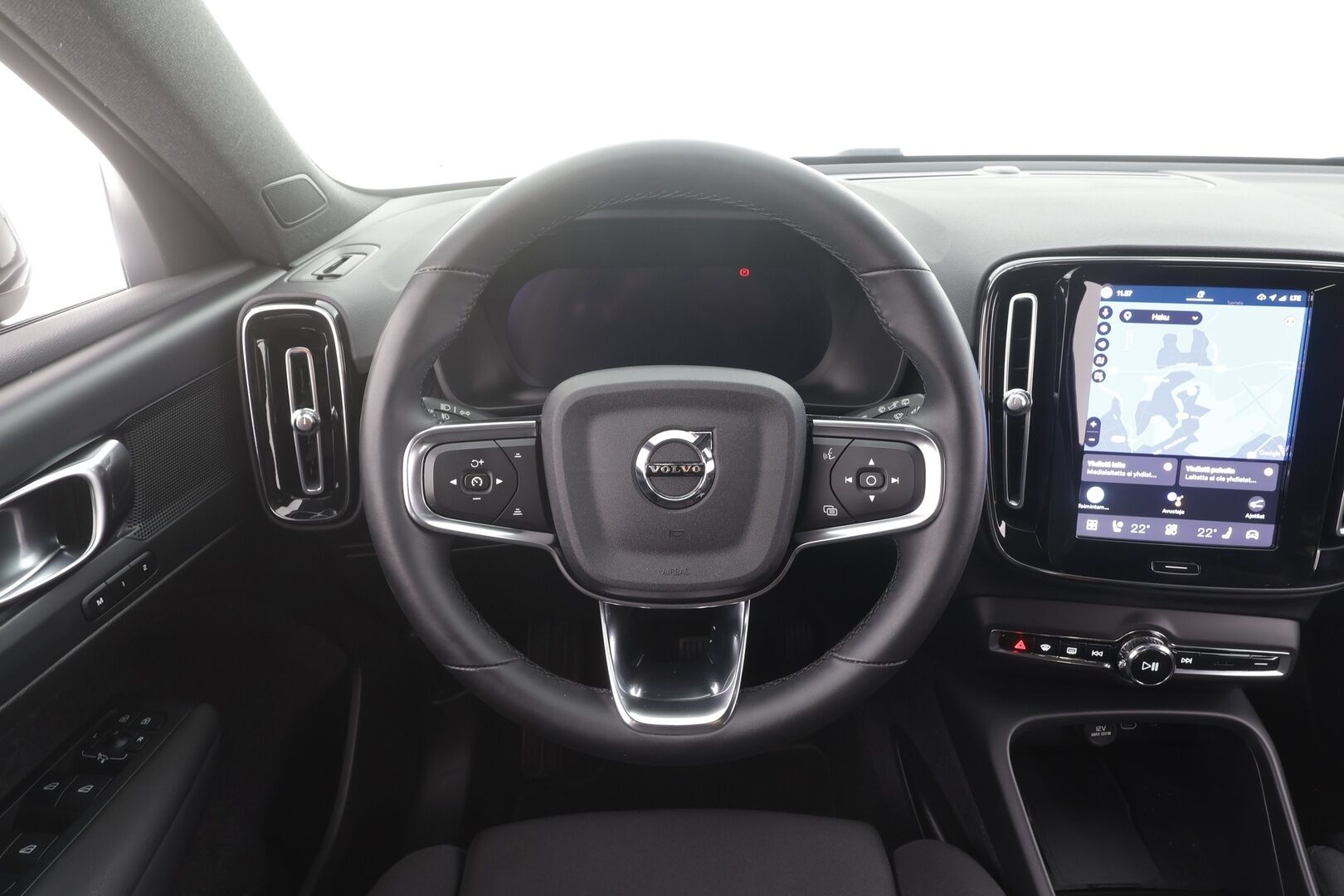 Volvo XC40 2023 Recharge Single Plus aut - | 1-om suomiauto | ACC | ILP | Muistipenkki | Sporttipenkit | P.kamera | BLIS | Pilot assist | Keyless | Koukku | 2x renkaat aluin | 