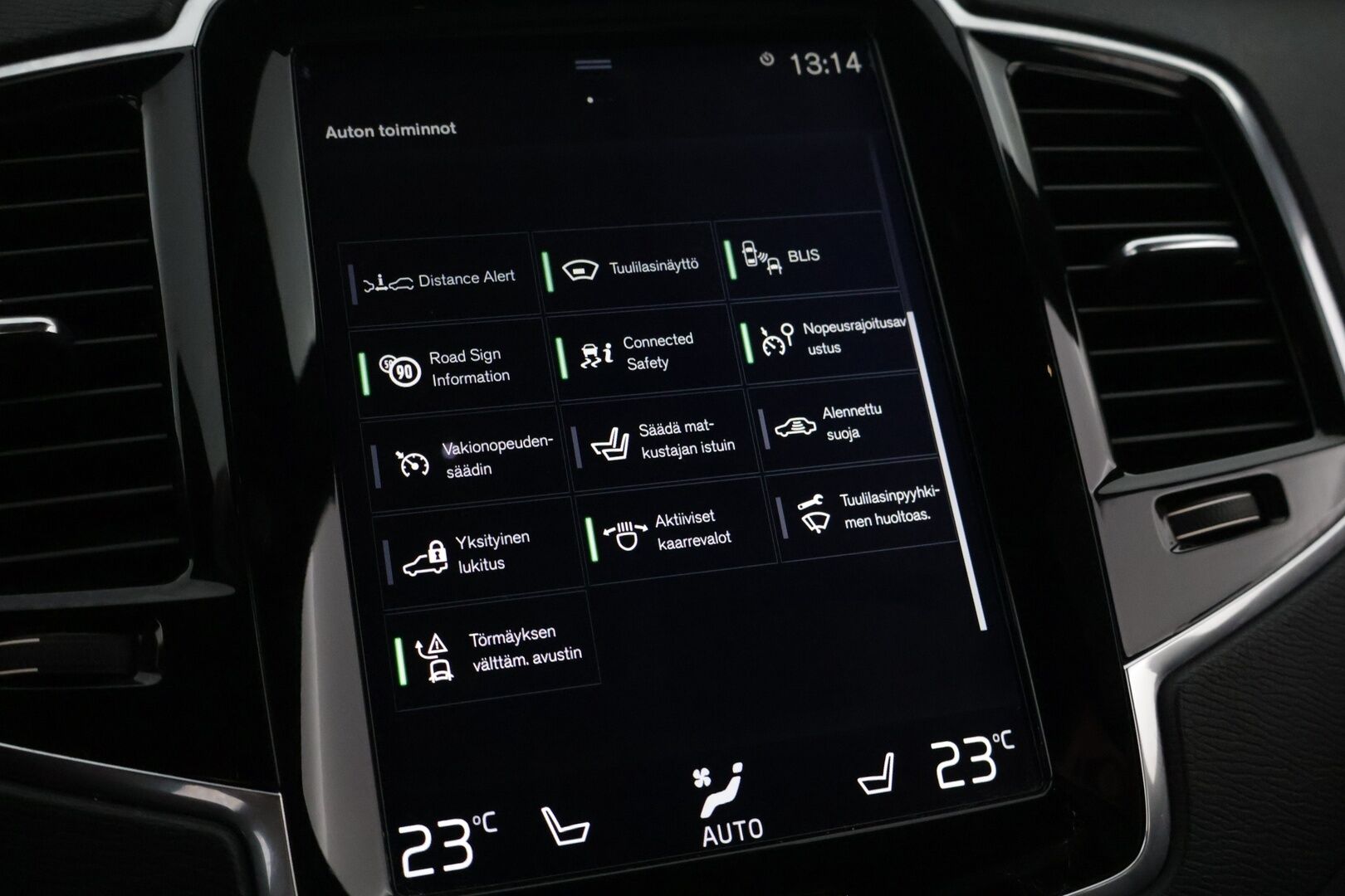 Volvo XC90 2018 T8 Twin Engine AWD R-Design aut - 3,99 % KORKOTARJOUS TÄHÄN AUTOON - * ACC / B&W / Panorama / 360 kamera /  VOC / Pilot assist / Muistipenkit / Koukku / HUD / Huippuvarusteet! *