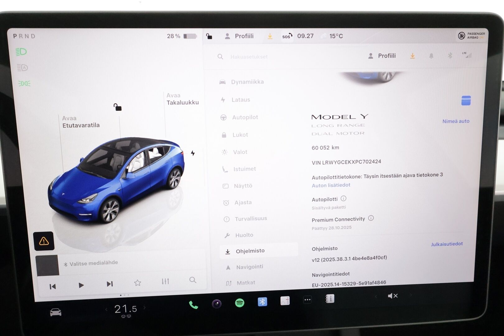 Tesla Model Y 2023 Long Range * Koukku / ILP / ACC / Matrix-LED / P.kamera / Muistipenkki / Premium Audio / Navi / Kaistavahti / Keyless * - Suomi-auto / Akku kuntotarkastettu SoH 94,6% / 2x Latauskaapelit / Kahdet renkaat