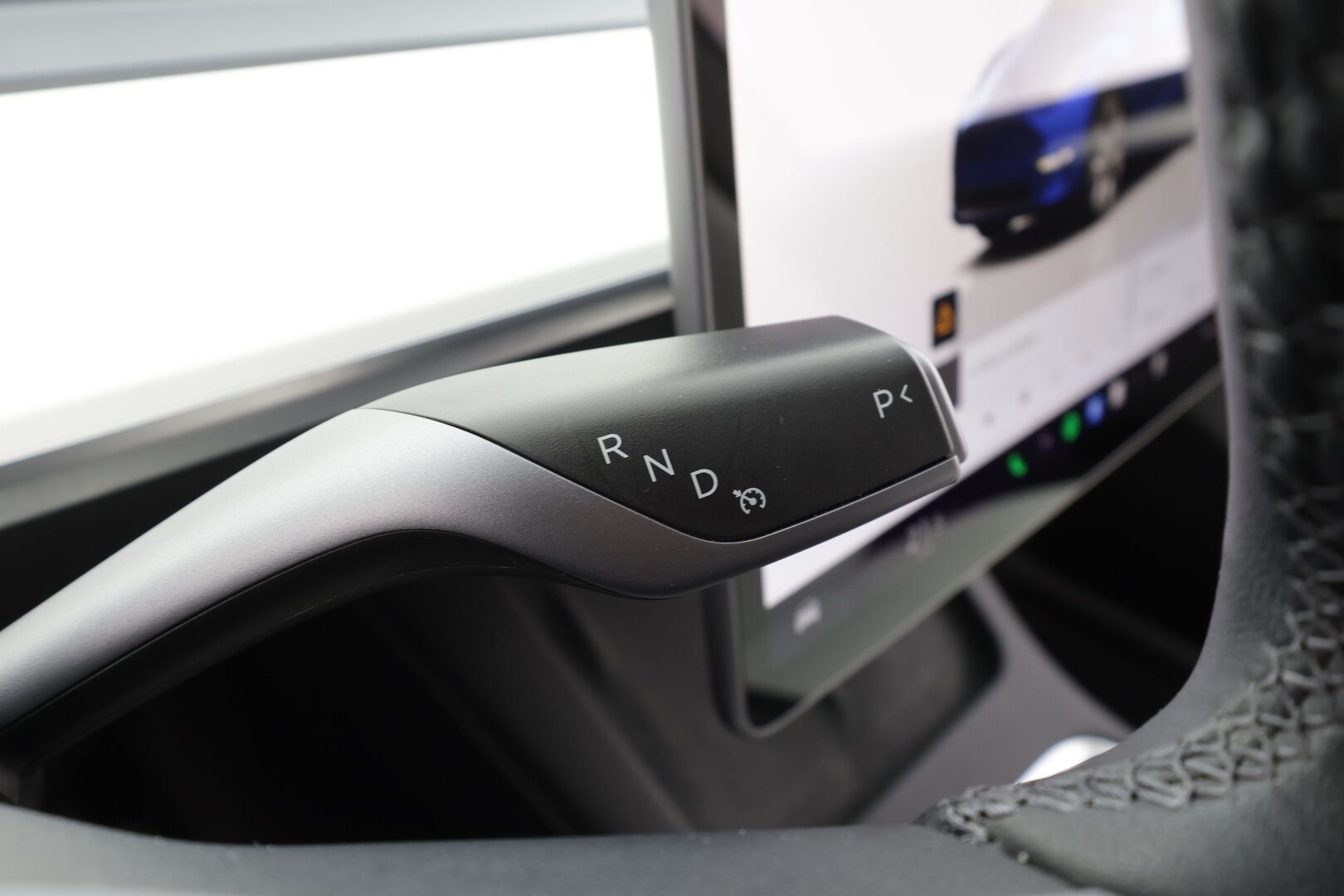 Tesla Model Y 2023 Long Range * Koukku / ILP / ACC / Matrix-LED / P.kamera / Muistipenkki / Premium Audio / Navi / Kaistavahti / Keyless * - Suomi-auto / Akku kuntotarkastettu SoH 94,6% / 2x Latauskaapelit / Kahdet renkaat