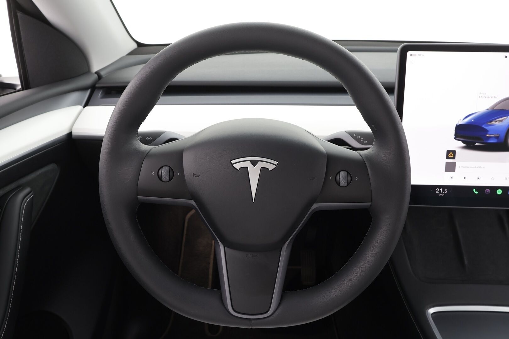 Tesla Model Y 2023 Long Range * Koukku / ILP / ACC / Matrix-LED / P.kamera / Muistipenkki / Premium Audio / Navi / Kaistavahti / Keyless * - Suomi-auto / Akku kuntotarkastettu SoH 94,6% / 2x Latauskaapelit / Kahdet renkaat