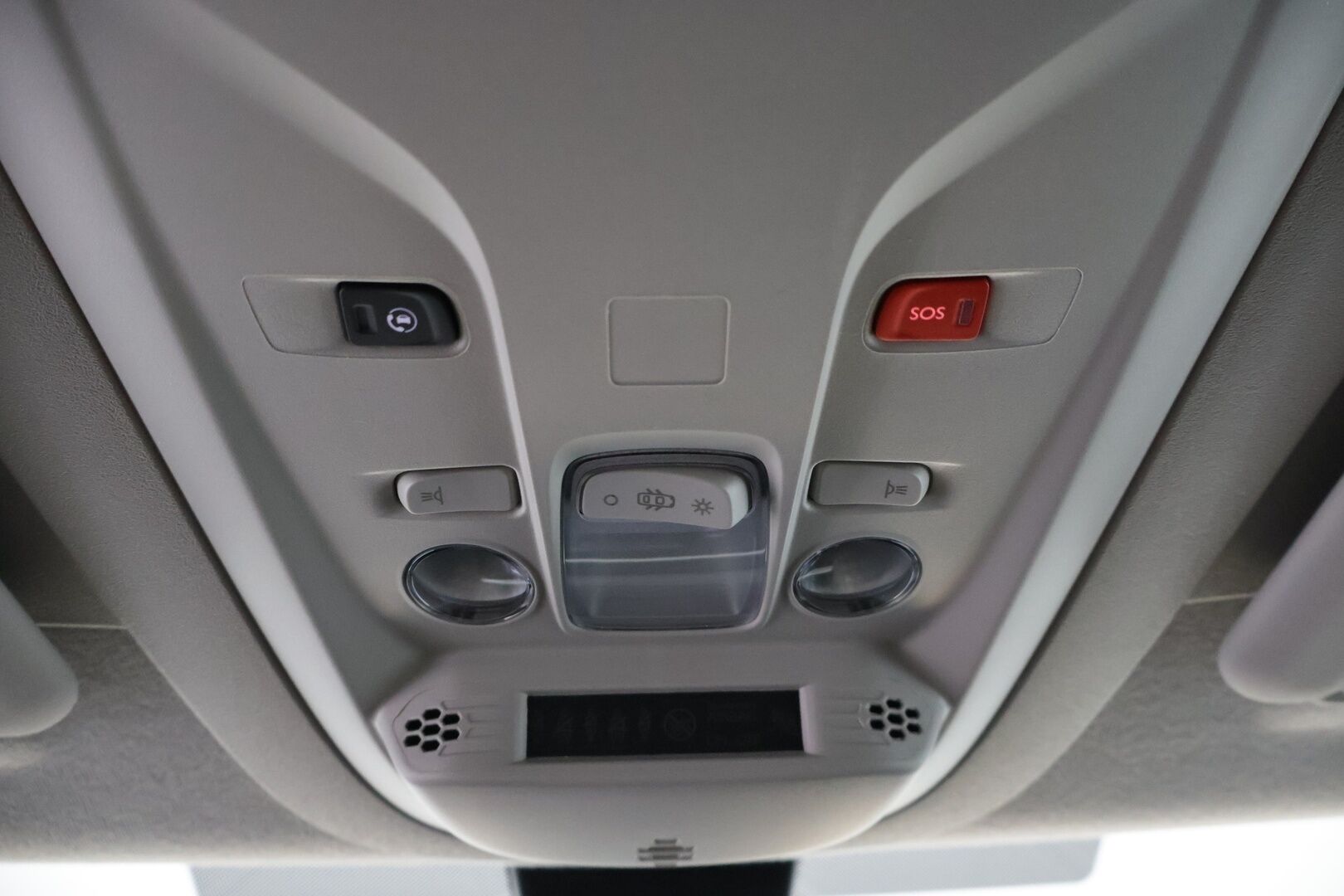Citroen e-Berlingo 2023 Full Electric 136 Feel 50 kWh M Automaatti - Ajamaton / ALV / CCS-lataus / Vakkari / P-kamera / Takuu / Apple&Android / Kaistavahti / 2x renkaat / Aut. Ilmastointi / Navi