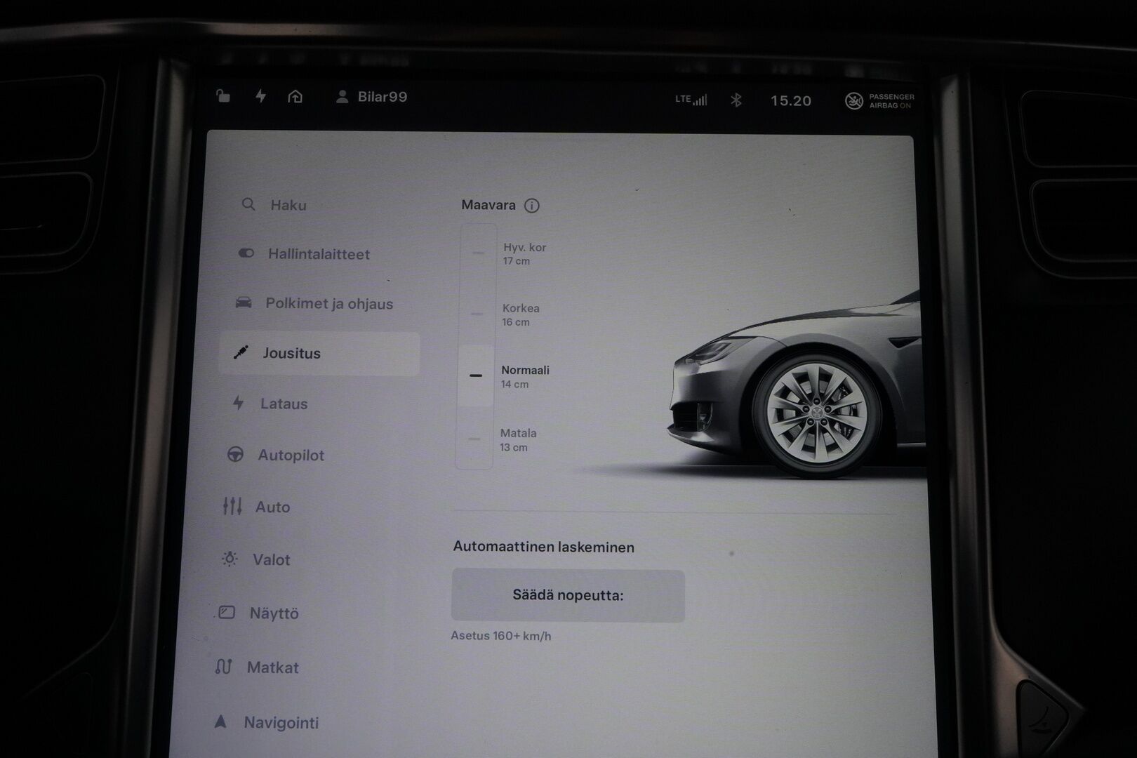 Tesla Model S 2017 90D AWD *Ilmastoidut nahat / Ilma-alusta / Lasikatto / Sentry / Paranneltu Autopilot* - Huippusiisti / Kahdet Teslan vanteet / Puhdas CarVertical / Säädettävä Ilma-alusta