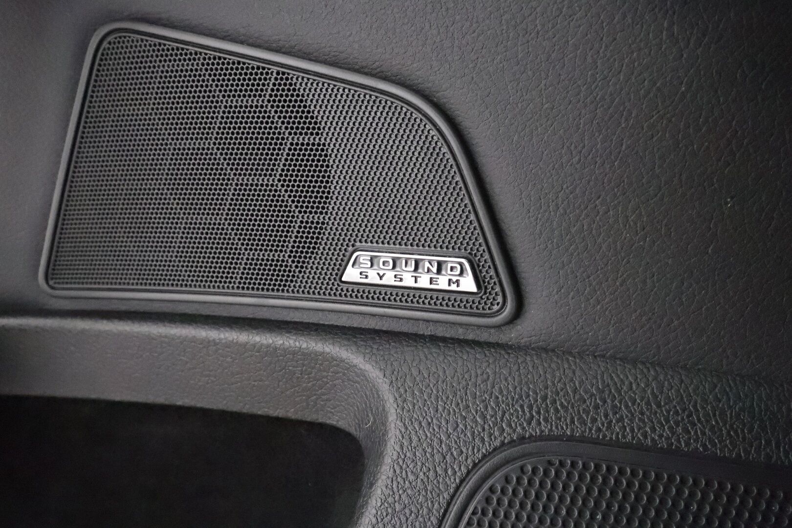 Skoda Superb 2020 1,4 TSI PHEV L&K iV DSG **Panorama / ACC / Canton / Matrix-LED / Ilmastoidut Muistinahat / Webasto / Koukku / P.Kamera** - 2x Latauskaapelit / Kahdet Renkaat
